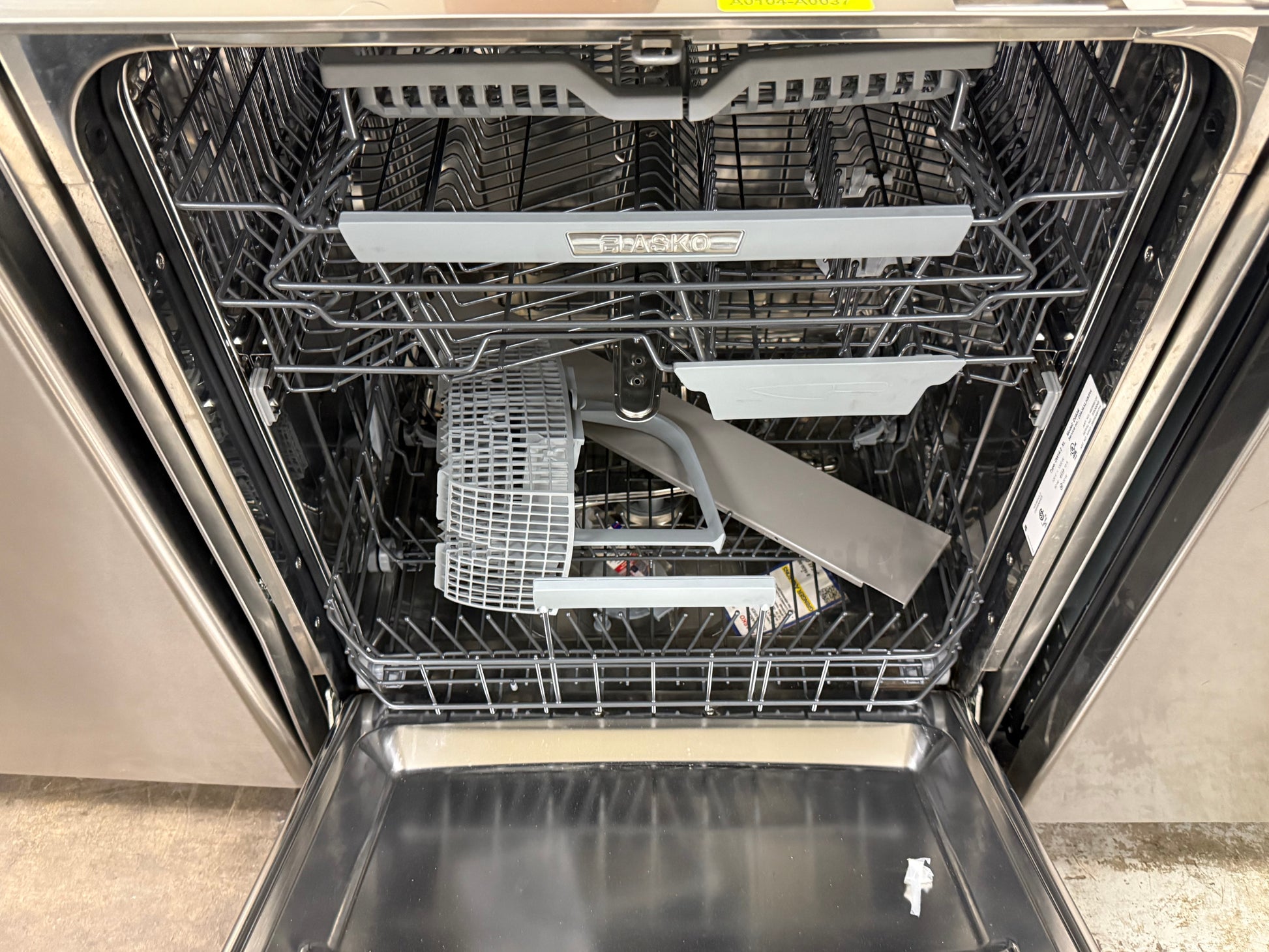 Asko XL Series D5636XLHS/PH Series 24" Stainless Steel Dishwasher, ADA Compliant, Open Box