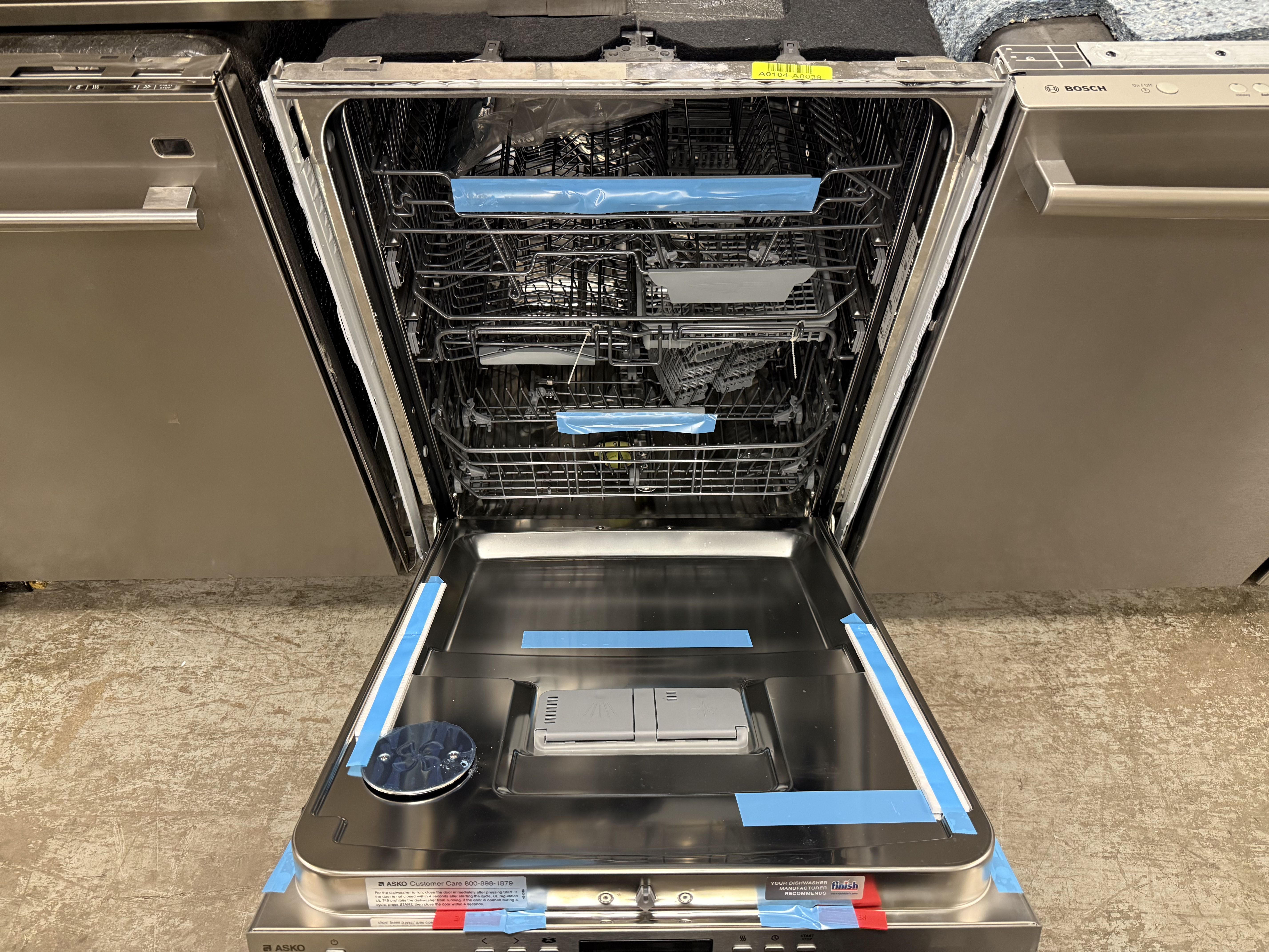 Asko 50 Series DBI675THXXLS.U 24" Stainless Steel Dishwasher