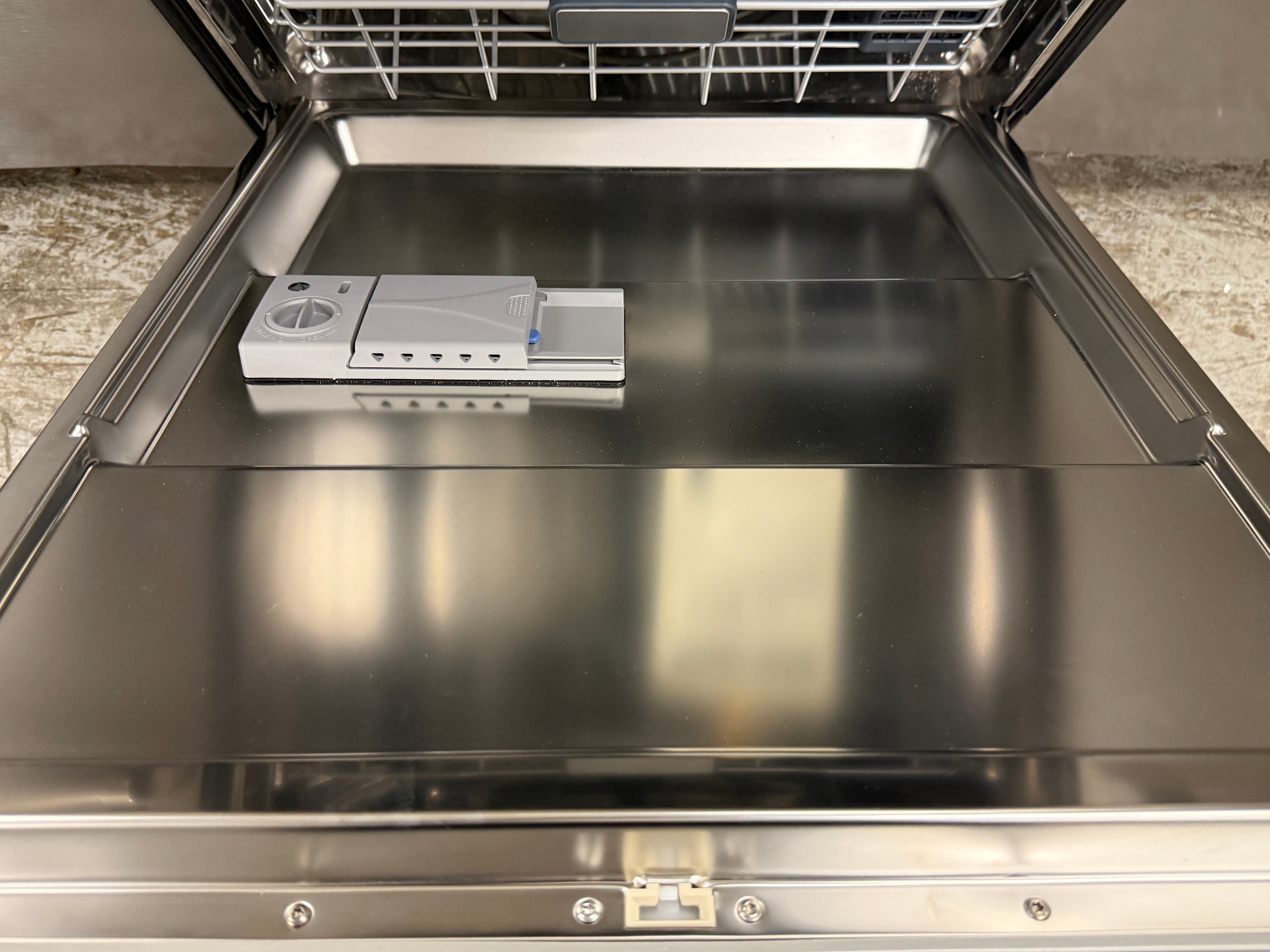 Bertazzoni DW24X 24" Stainless Steel Dishwasher