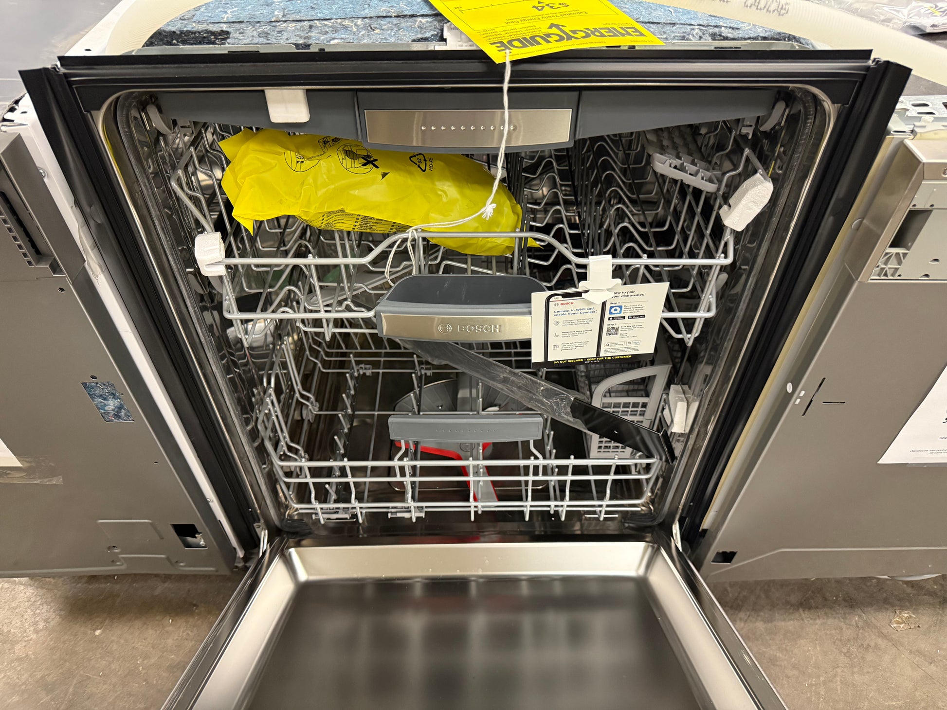 Bosch 800 Series SHP78CM5N 24" Stainless Steel Dishwasher