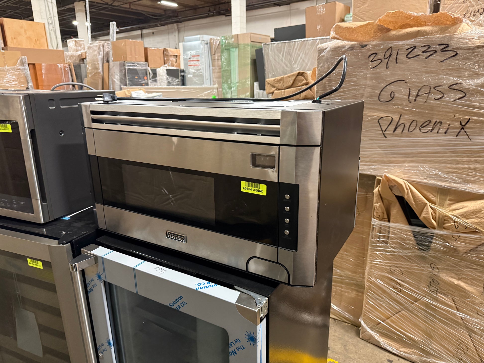 Viking RVMH330SS 30" Stainless Steel Over-the-Range Microwave