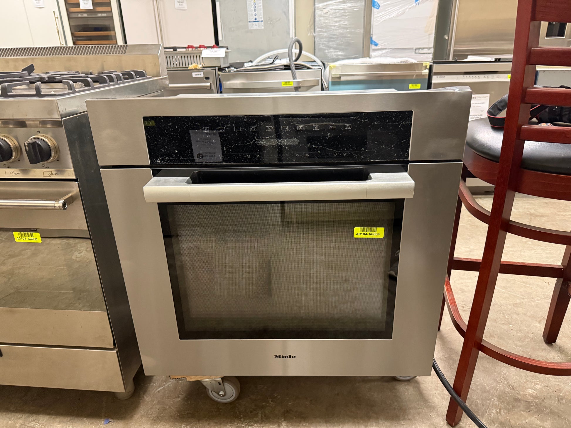 Miele H7180BP 30" Stainless Steel Smart Electric Single Wall Oven