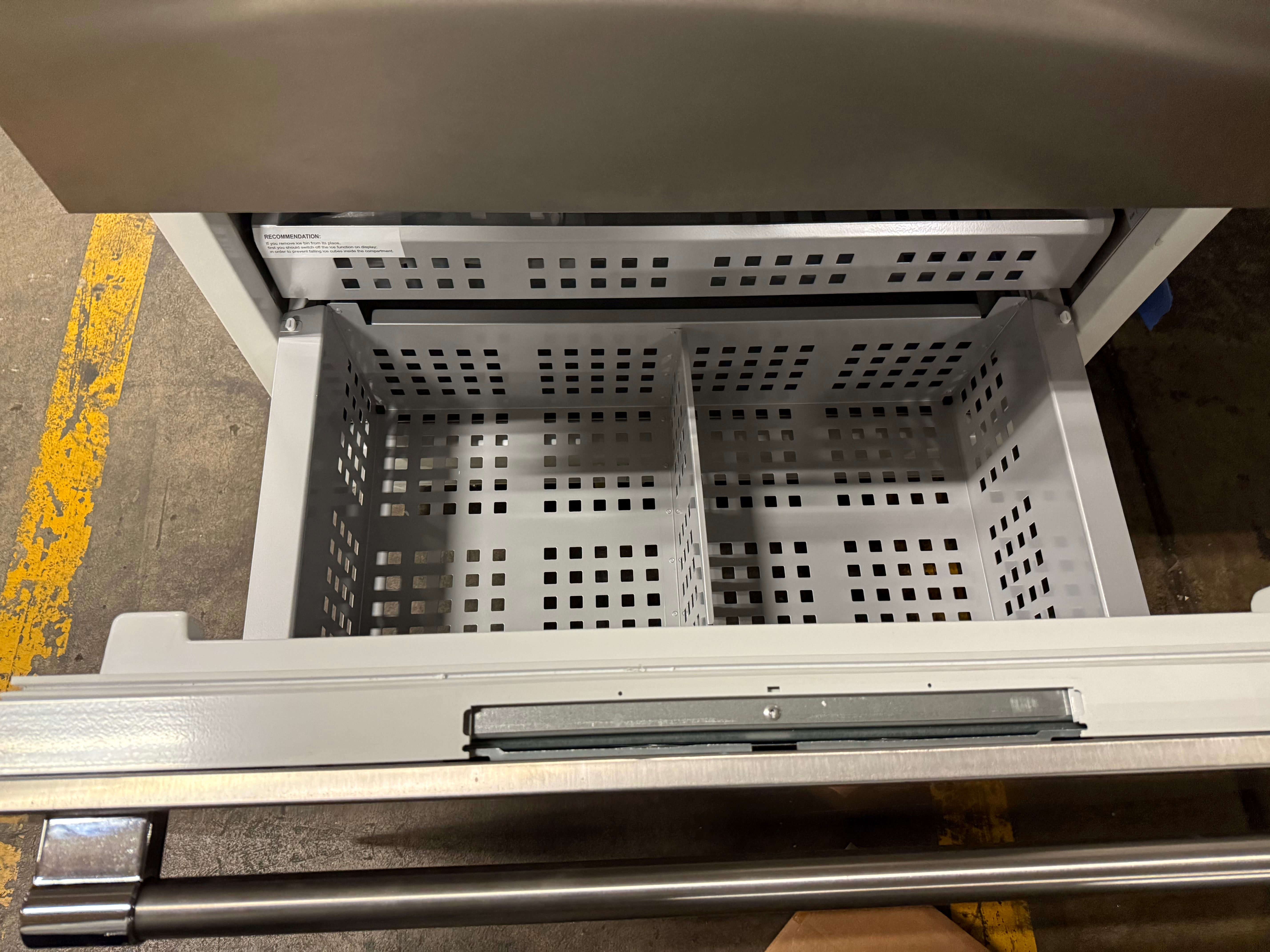 Thermador T36IB905SP 36" Stainless Steel Paneled Bottom Freezer Refrigerator