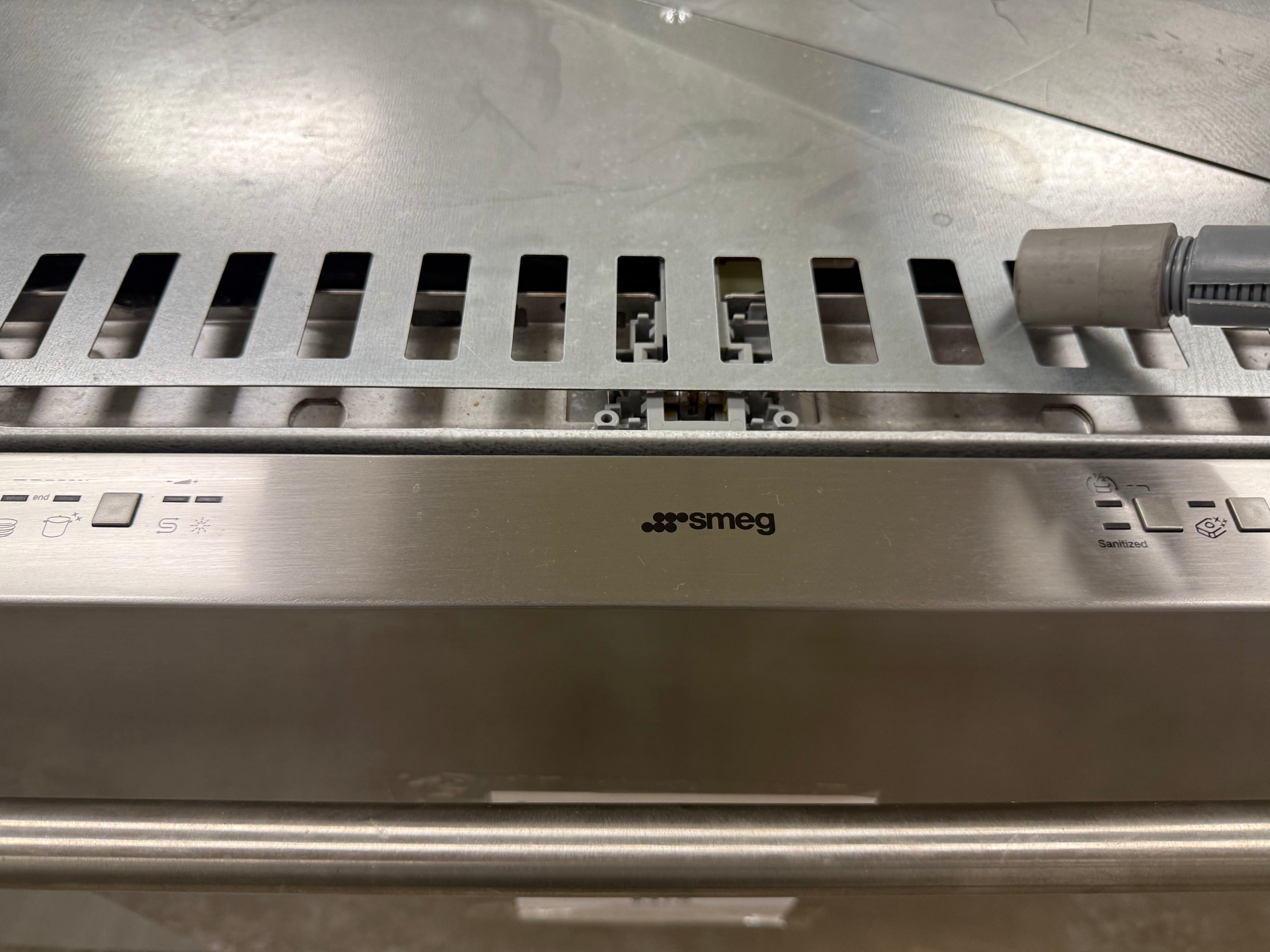 Smeg STU8647X 24" Stainless Steel Dishwasher