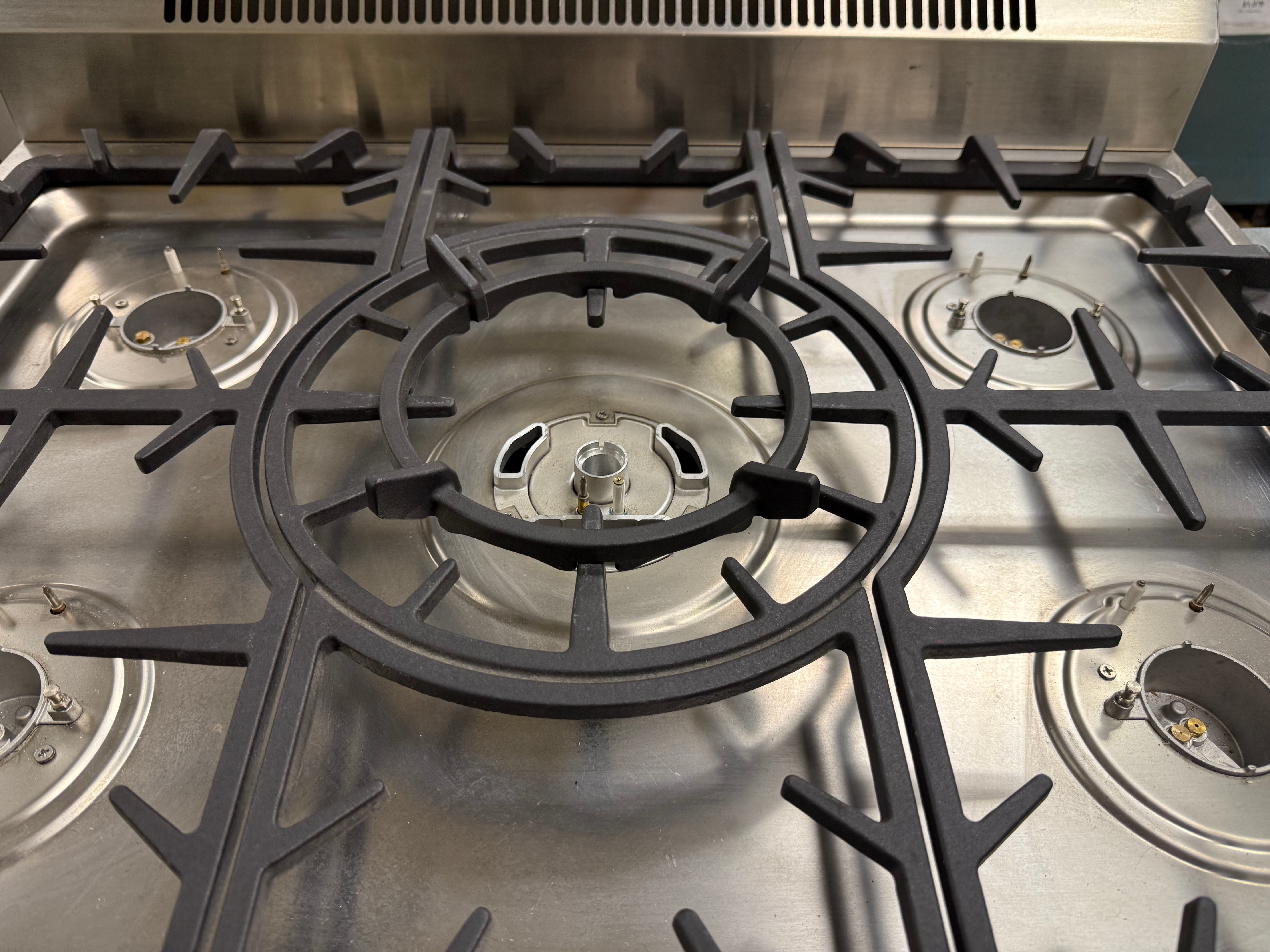 Smeg C30GGXU1 30" Stainless Steel Freestanding Gas Range