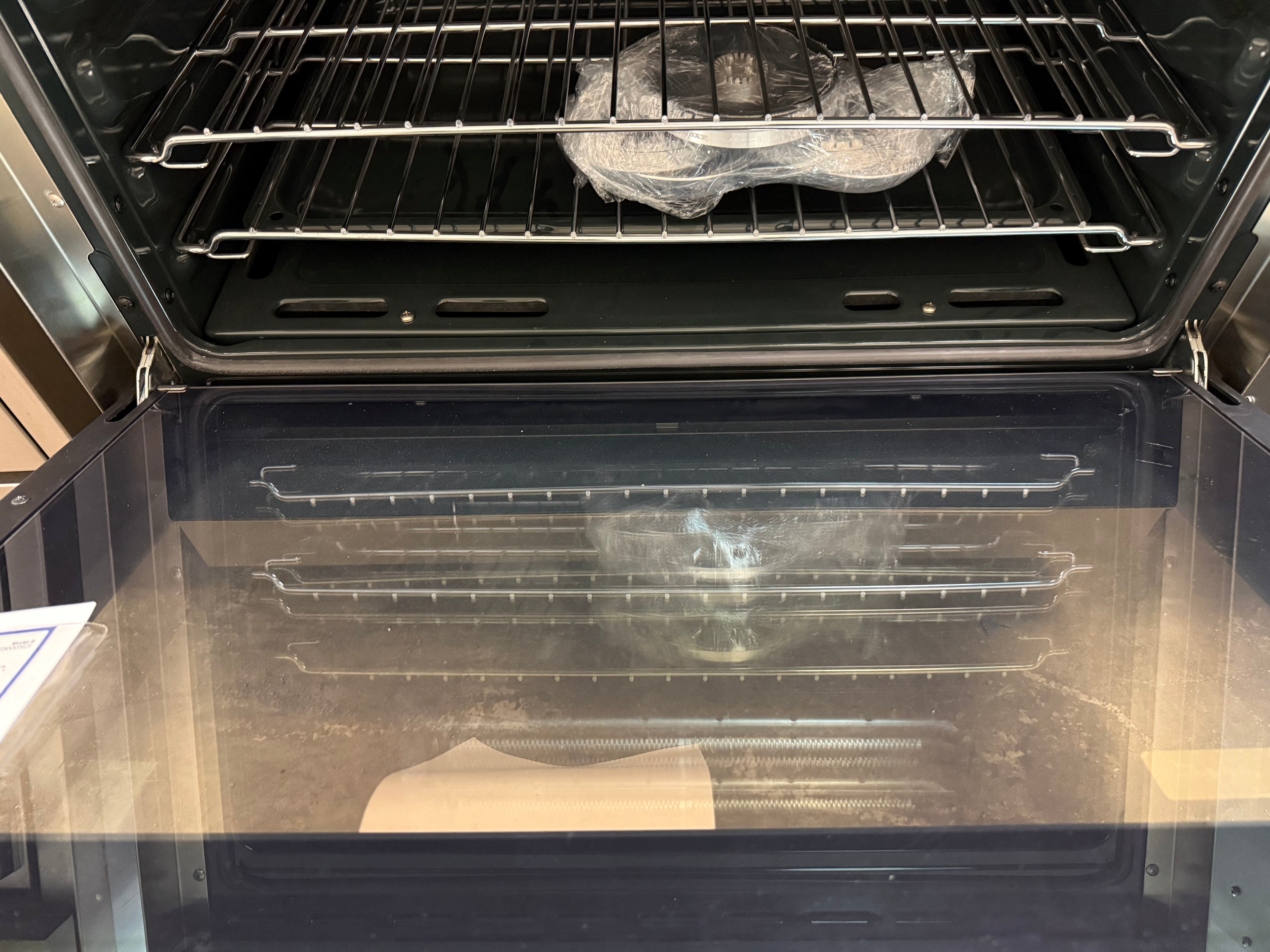 Smeg C30GGXU1 30" Stainless Steel Freestanding Gas Range