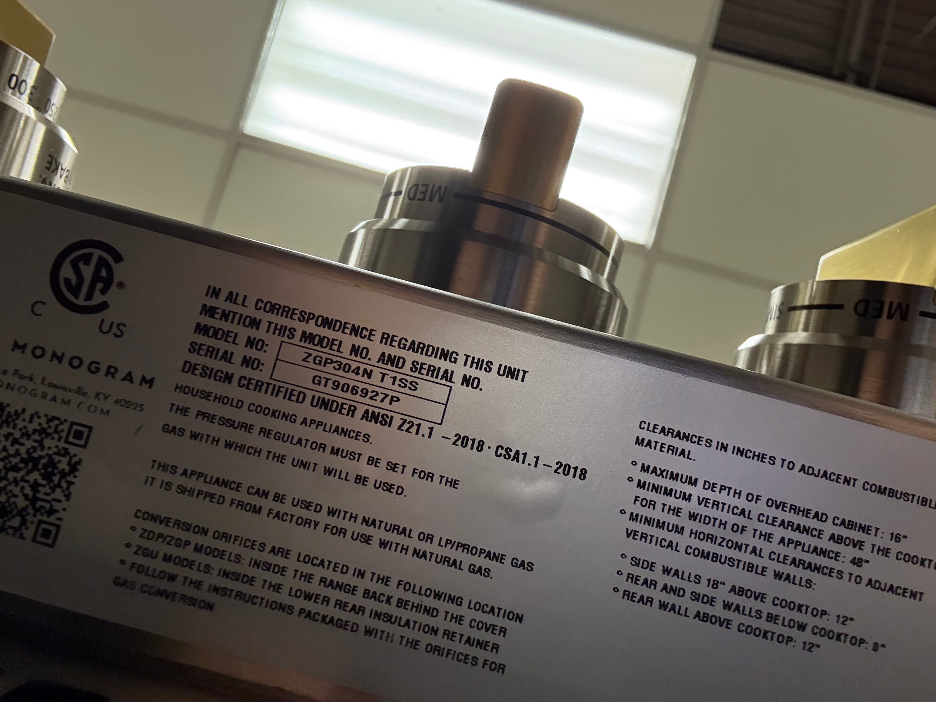 Monogram ZGP304NTSS 30" Stainless Steel Smart Gas Range