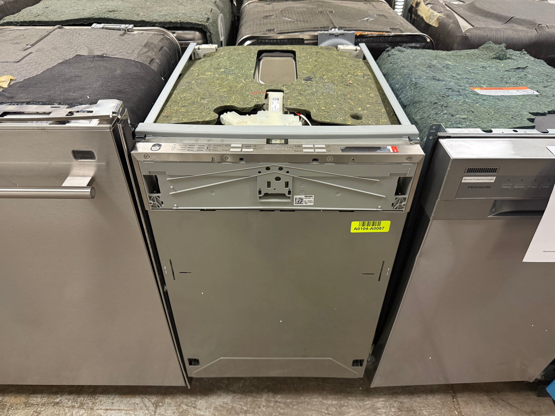 Miele G 5000 Series G 5892 SCVI SL 18" Panel Ready Built-In Smart Dishwasher