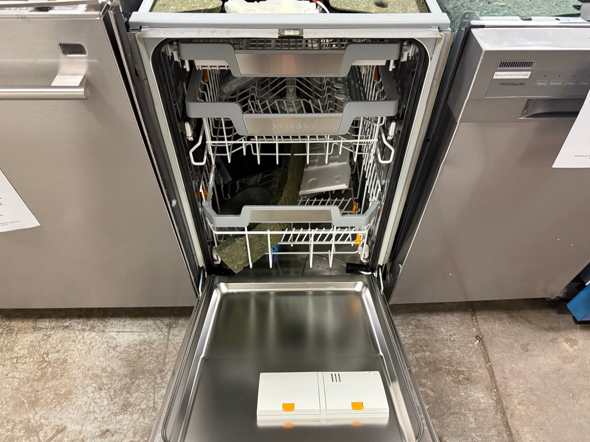 Miele G 5000 Series G 5892 SCVI SL 18" Panel Ready Built-In Smart Dishwasher