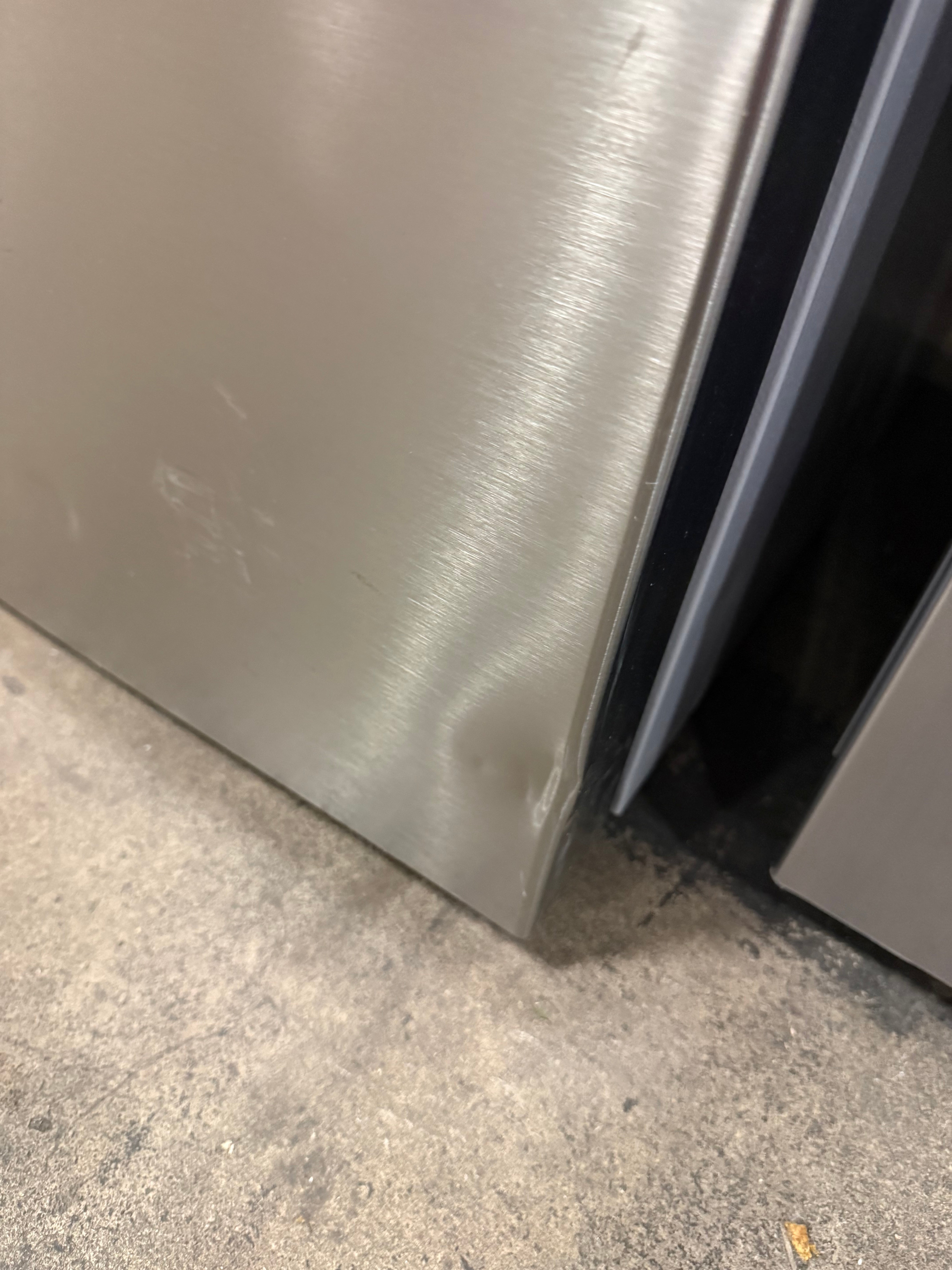 Blomberg BRFB21622SS 30" Stainless Steel Bottom Freezer Refrigerator