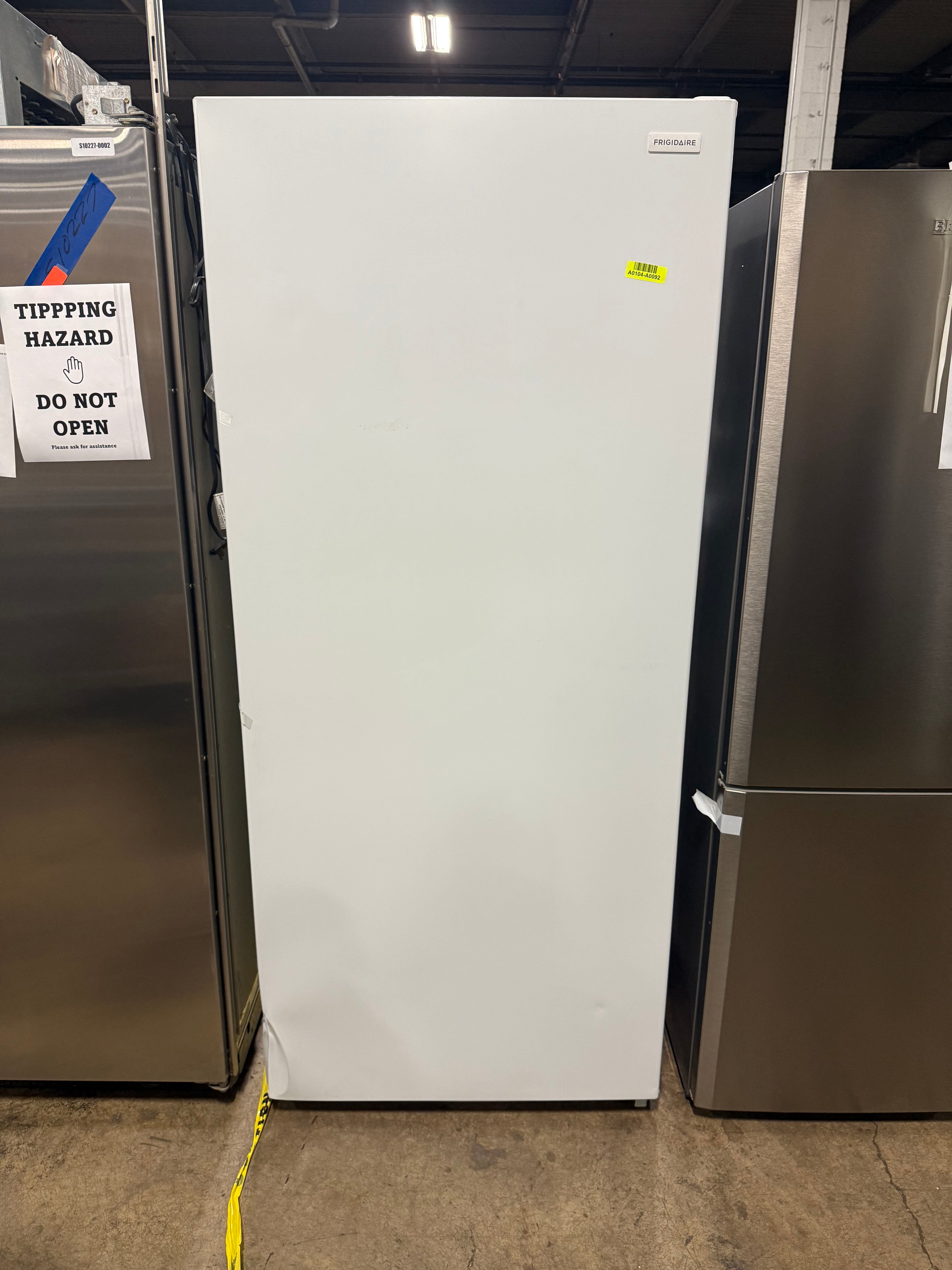 Frigidaire FFFU20F1UW 33" White Convertible Upright Refrigerator/Freezer Column