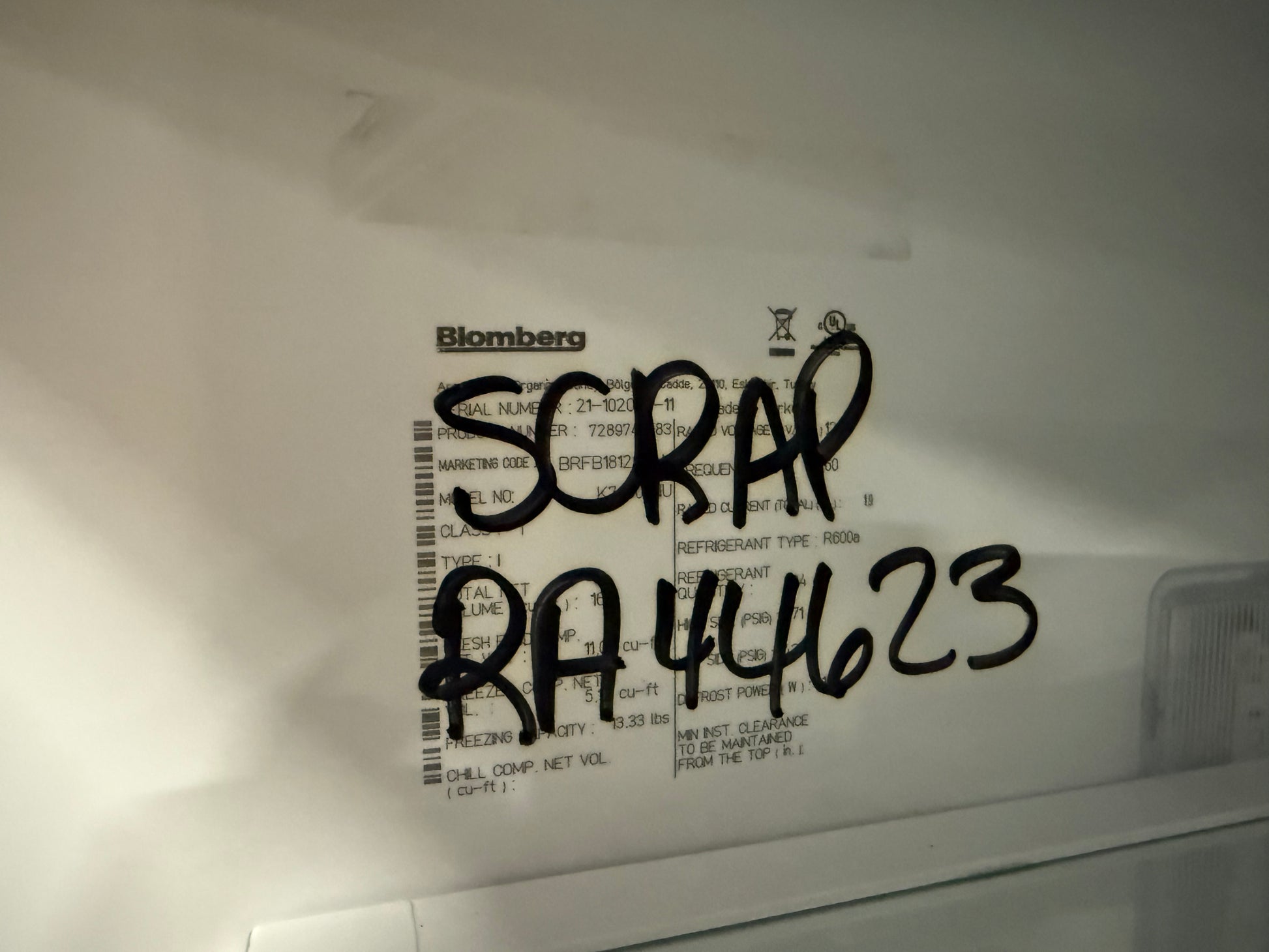 Blomberg BRFB1812SSLN 30" Stainless Steel Bottom Freezer Refrigerator