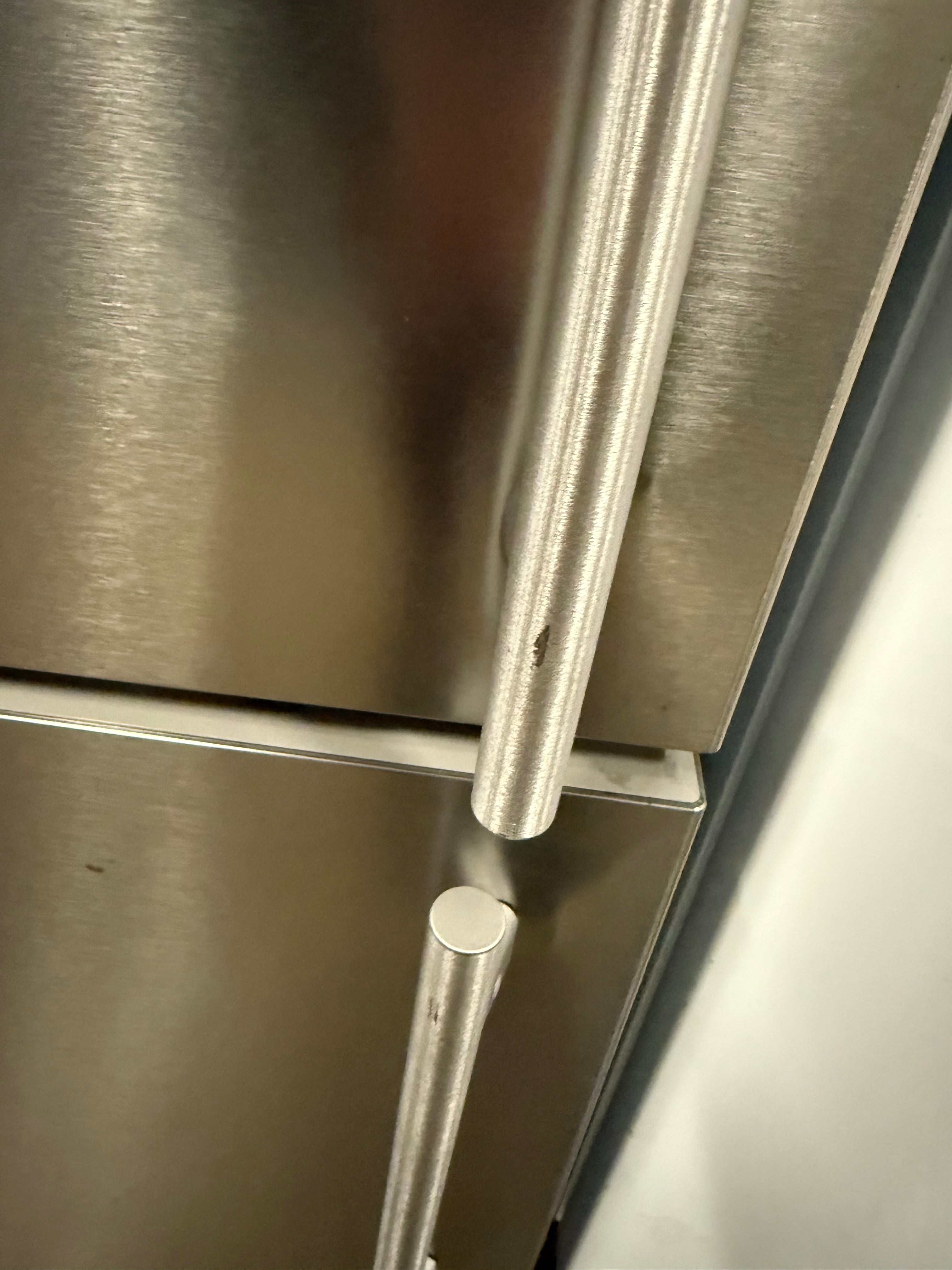 Blomberg BRFB1812SSLN 30" Stainless Steel Bottom Freezer Refrigerator