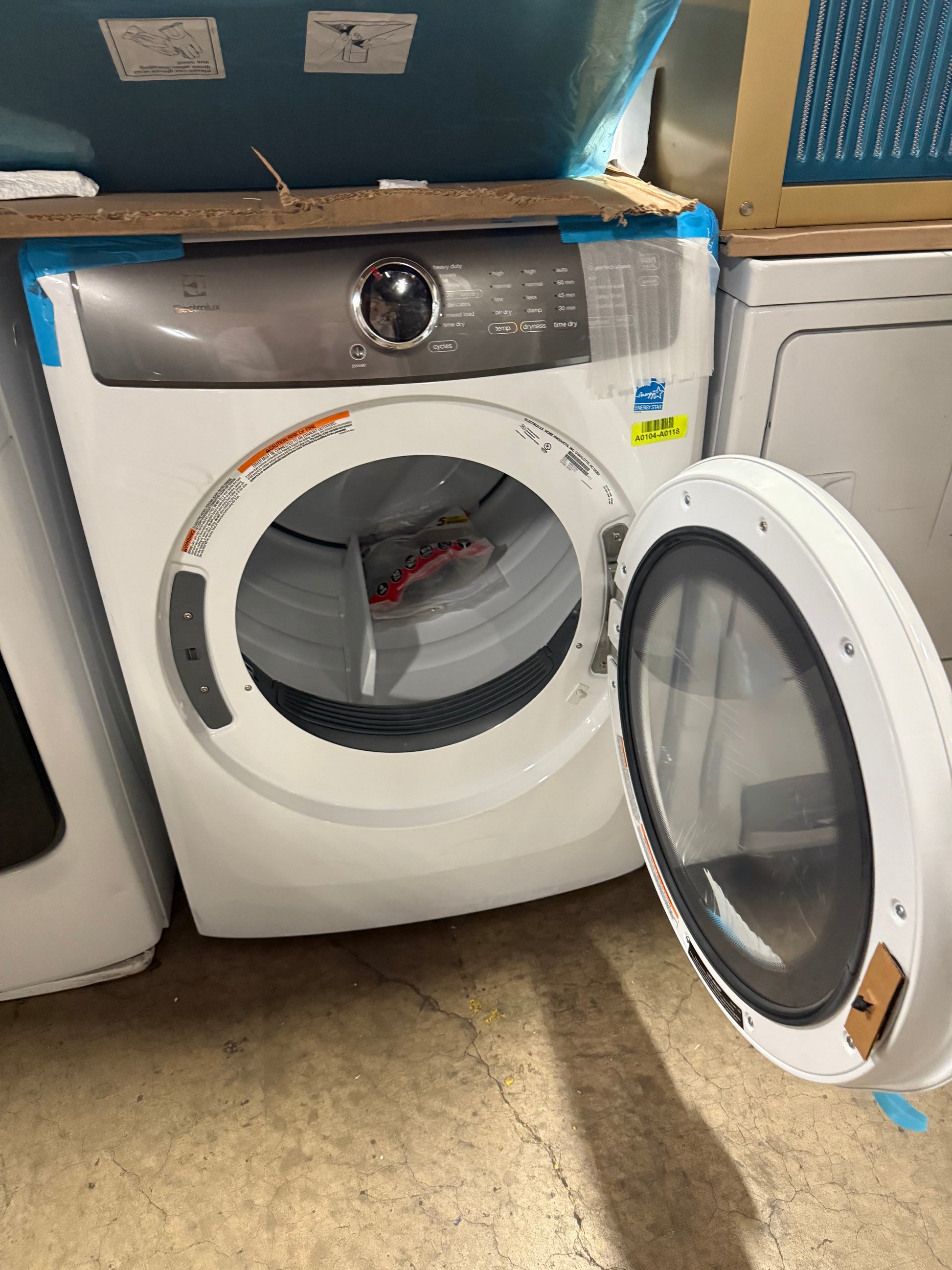 Electrolux EFME427UIW 27" White Front Load Electric Dryer