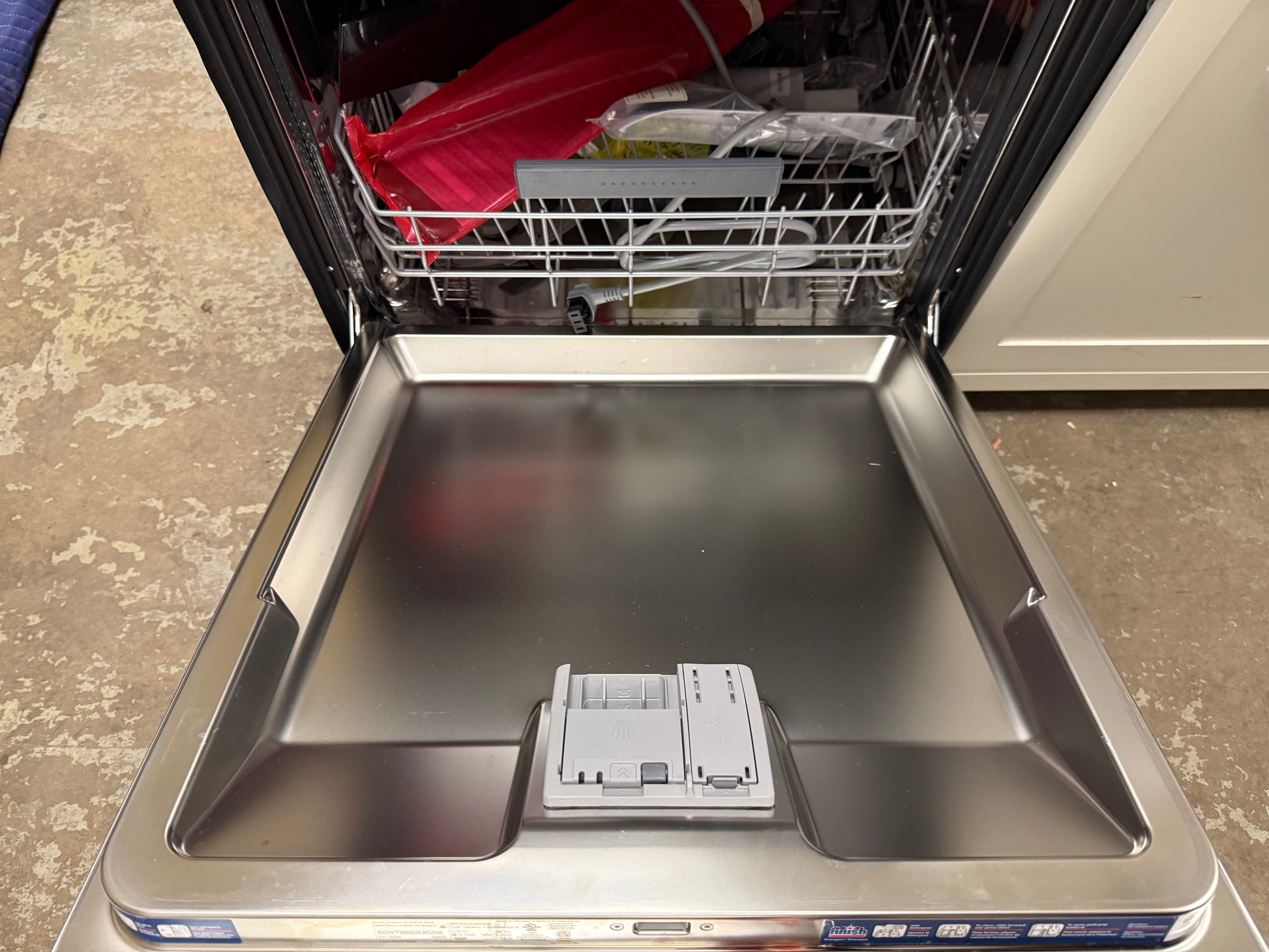 Bosch 800 Series SGV78B53UC 24" Panel Ready Smart Dishwasher