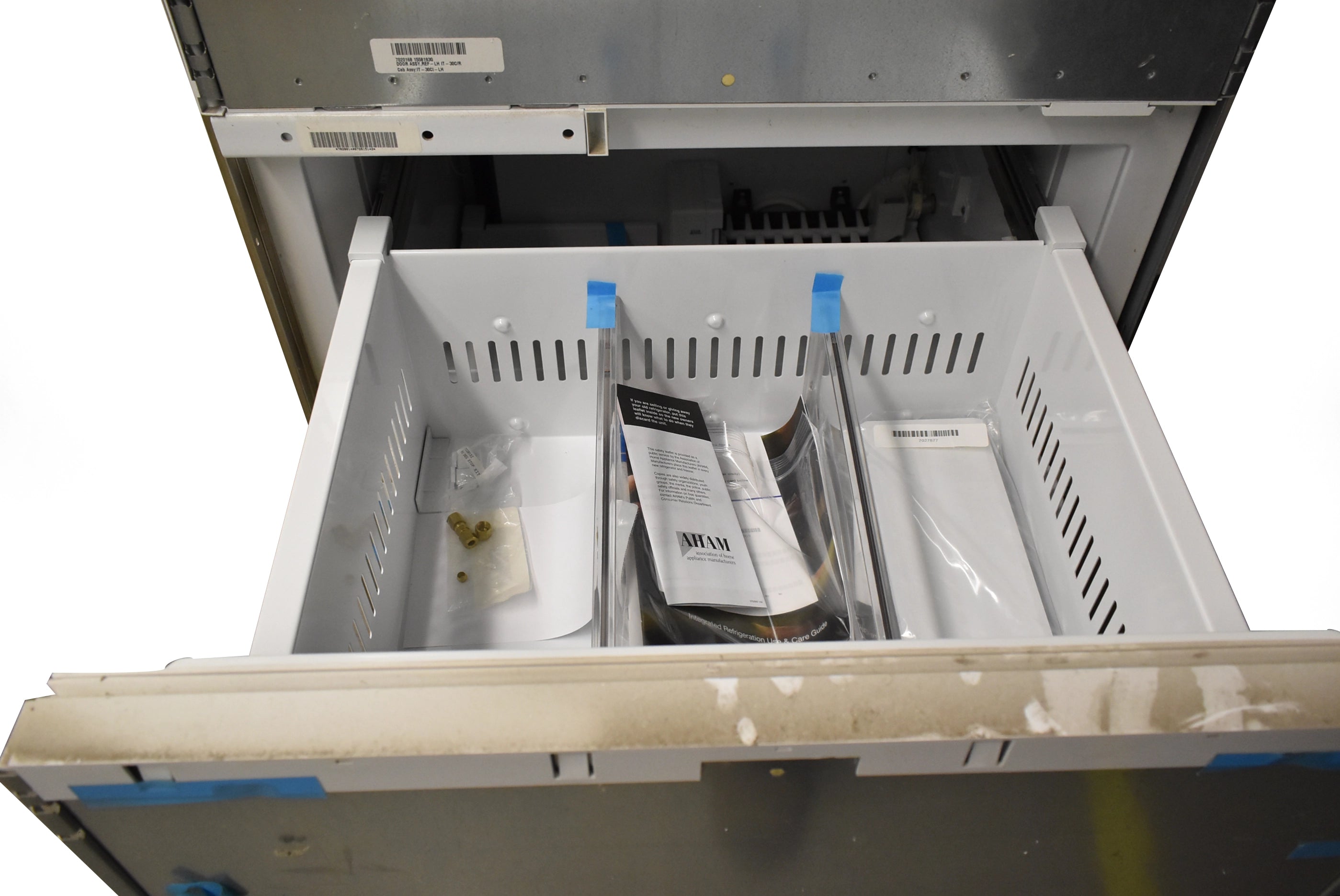 Sub-Zero IT-30CI 30" Panel Ready Bottom Freezer Smart Refrigerator