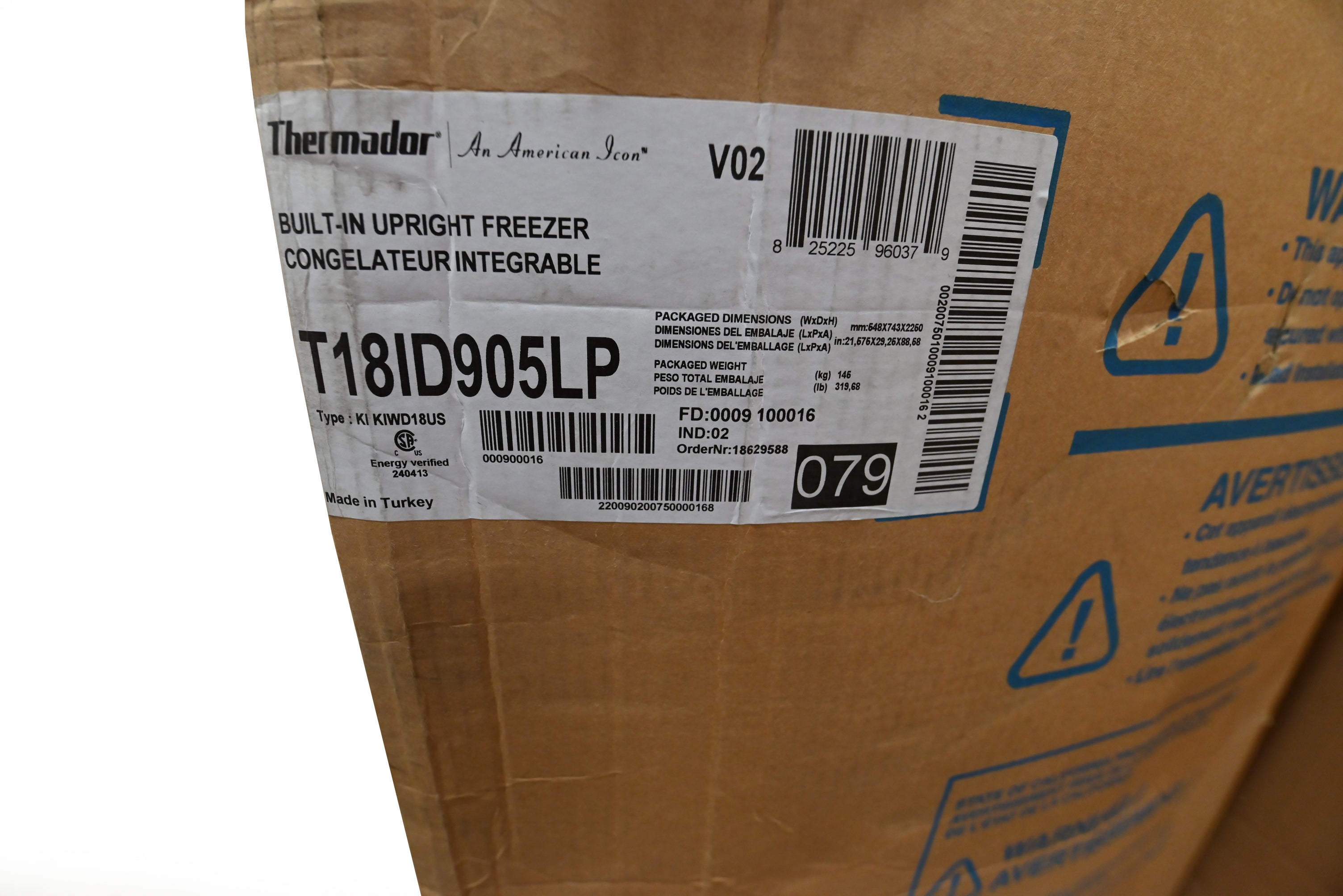 Thermador T18ID905LP 18" Panel Ready Smart Freezer Column