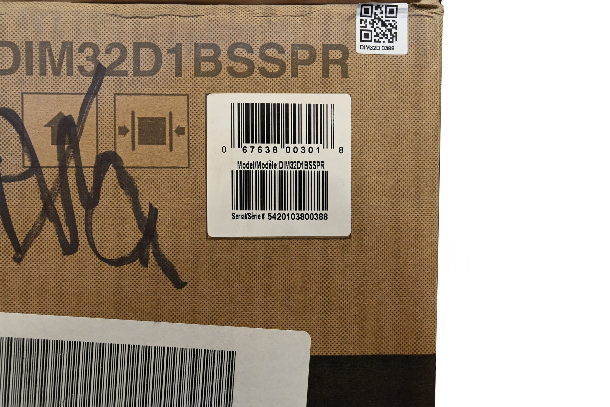 Danby DIM32D1BSSPR 15" Stainless Steel Ice Maker