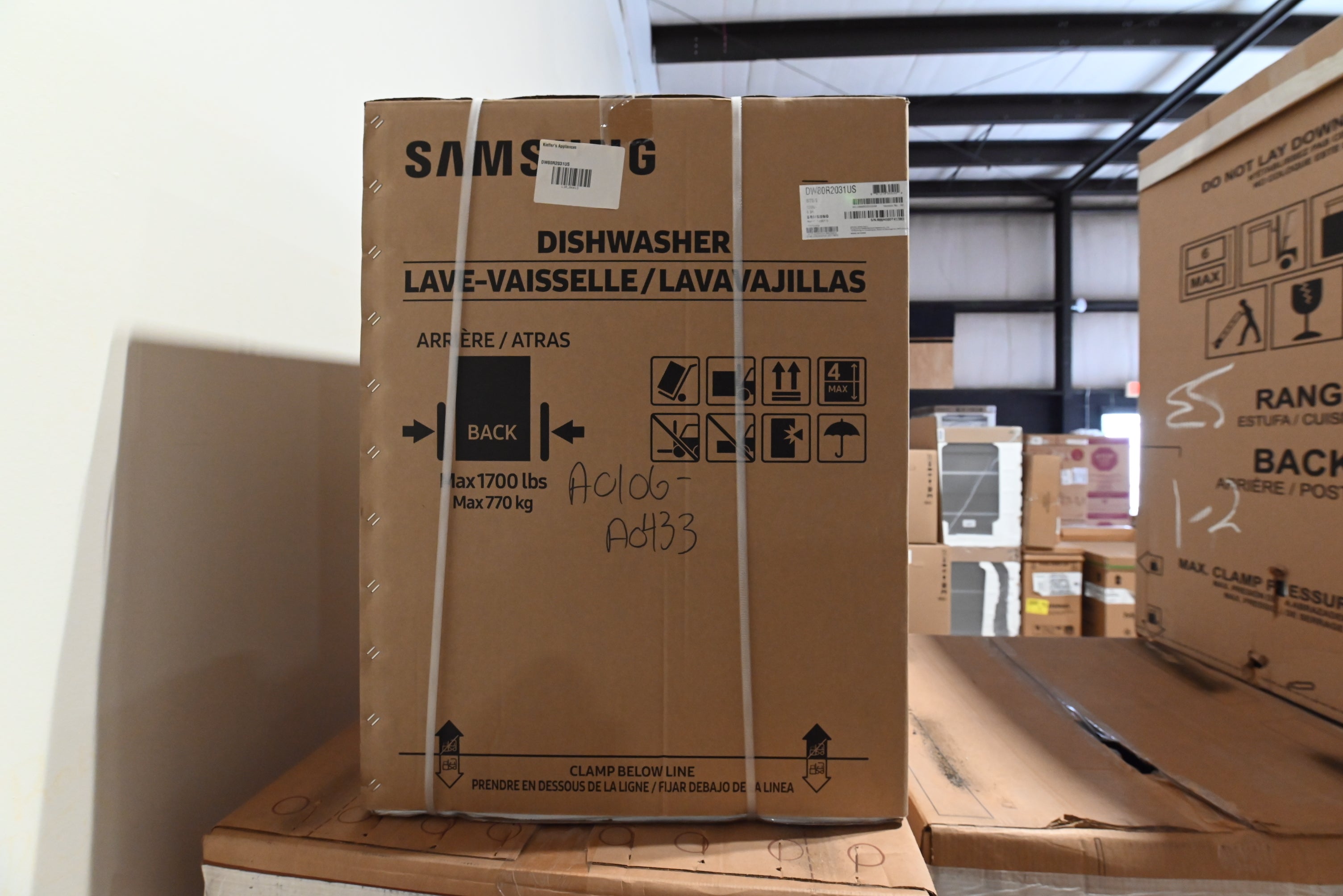 Samsung DW80R2031US 24" Stainless Steel Dishwasher