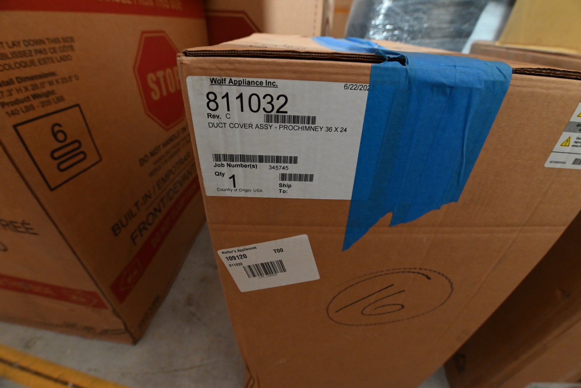 Wolf 811034 24" Stainless Steel Duct Cover