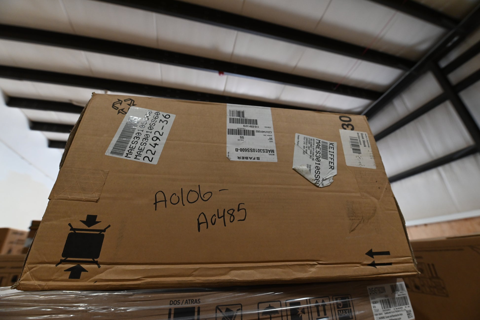 Faber MAES3010SS600B 30" Stainless Steel Under Cabinet Range Hood