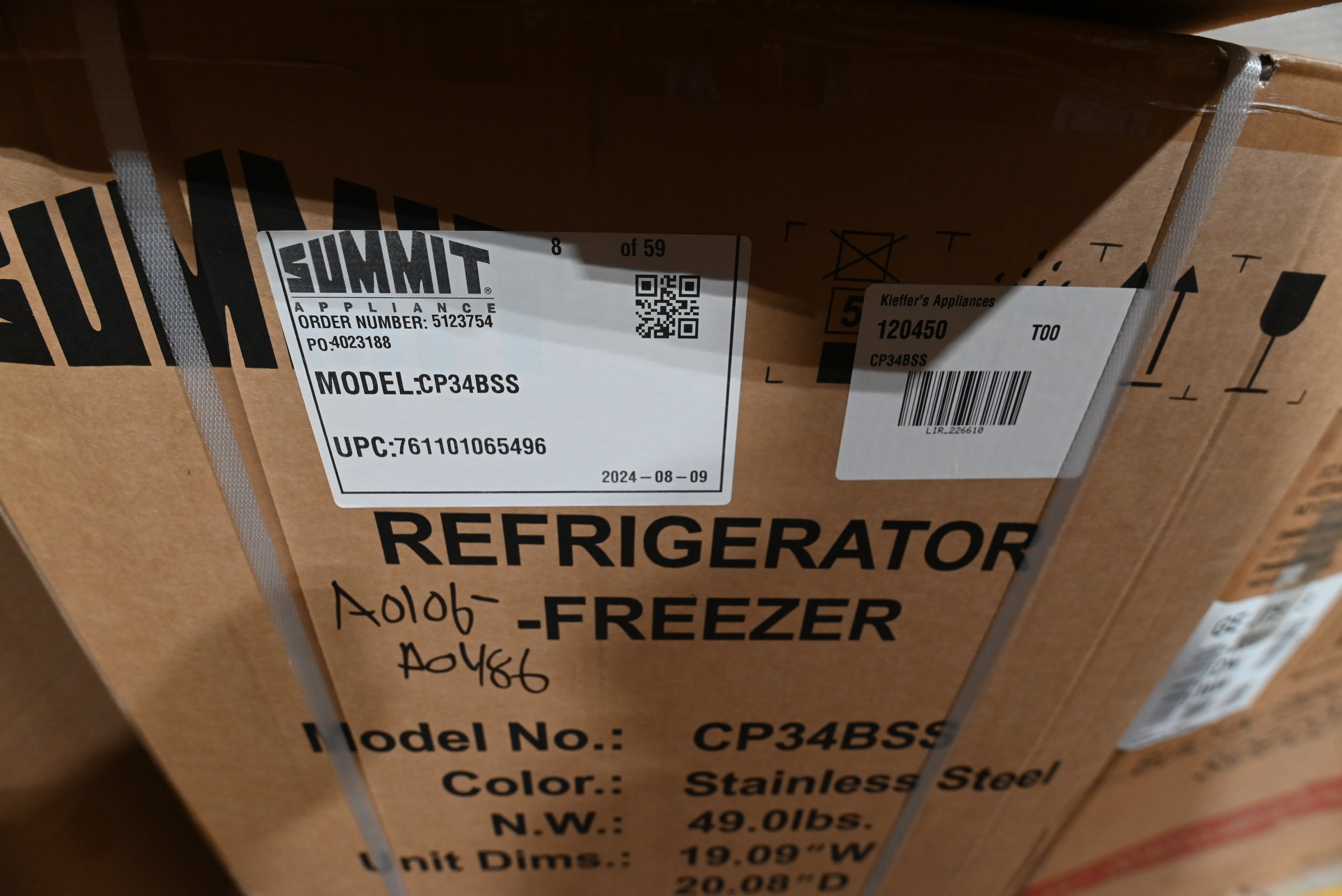Summit CP34BSS 19" Stainless Steel Top Freezer Refrigerator