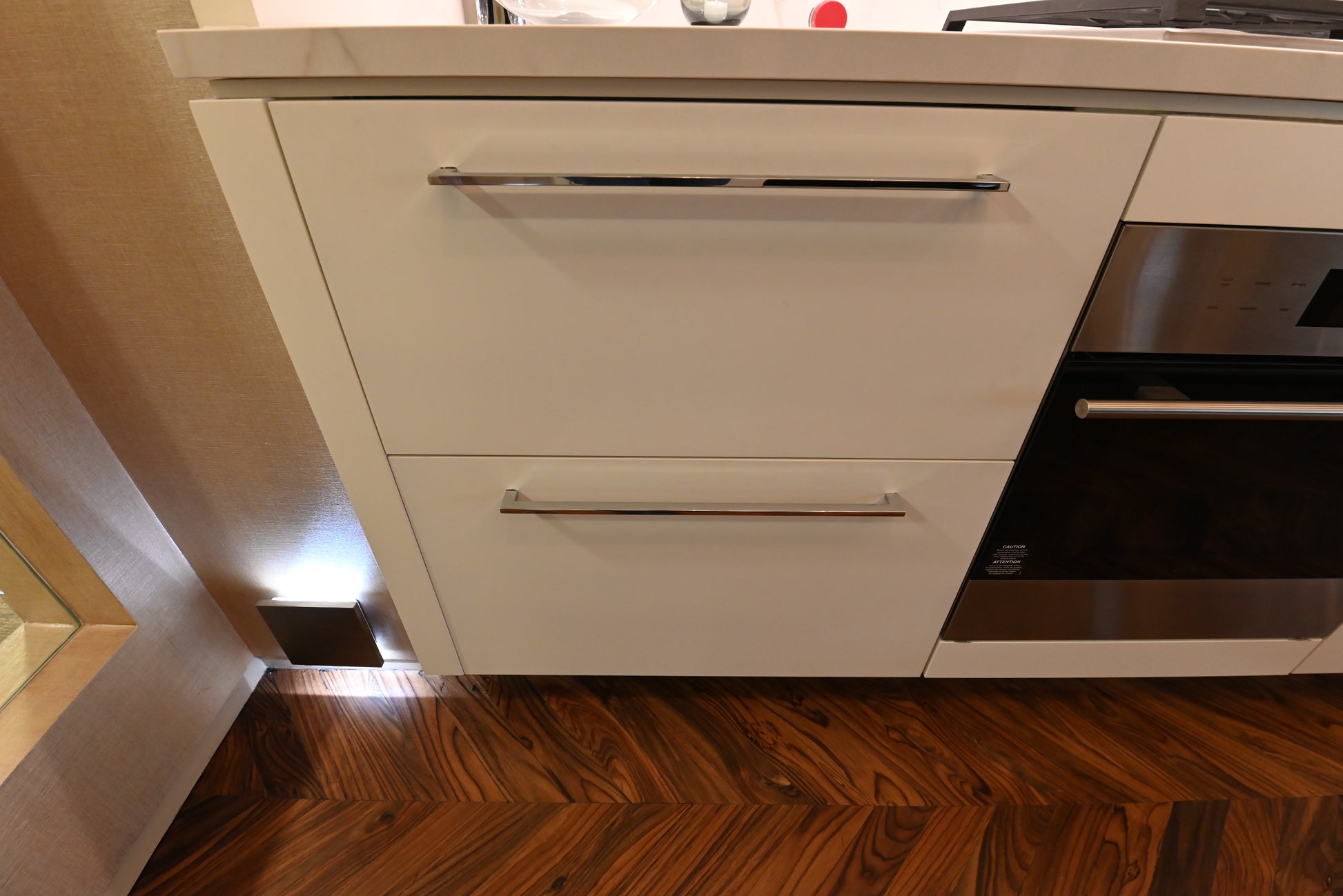 Sub-Zero Certified ID-24R 24" Panel Ready Refrigerator Drawers