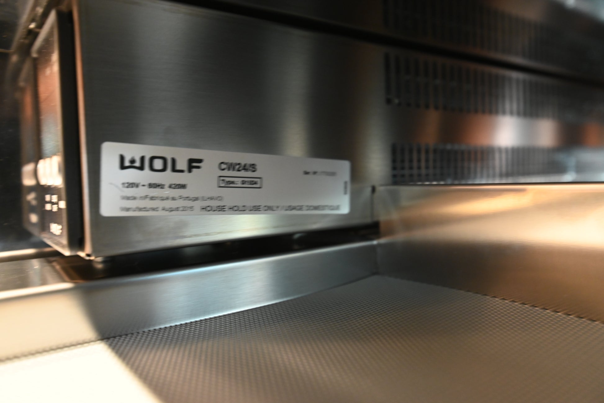 Wolf Certified CW24/S 24" Stainless Steel Cup Warming Drawer