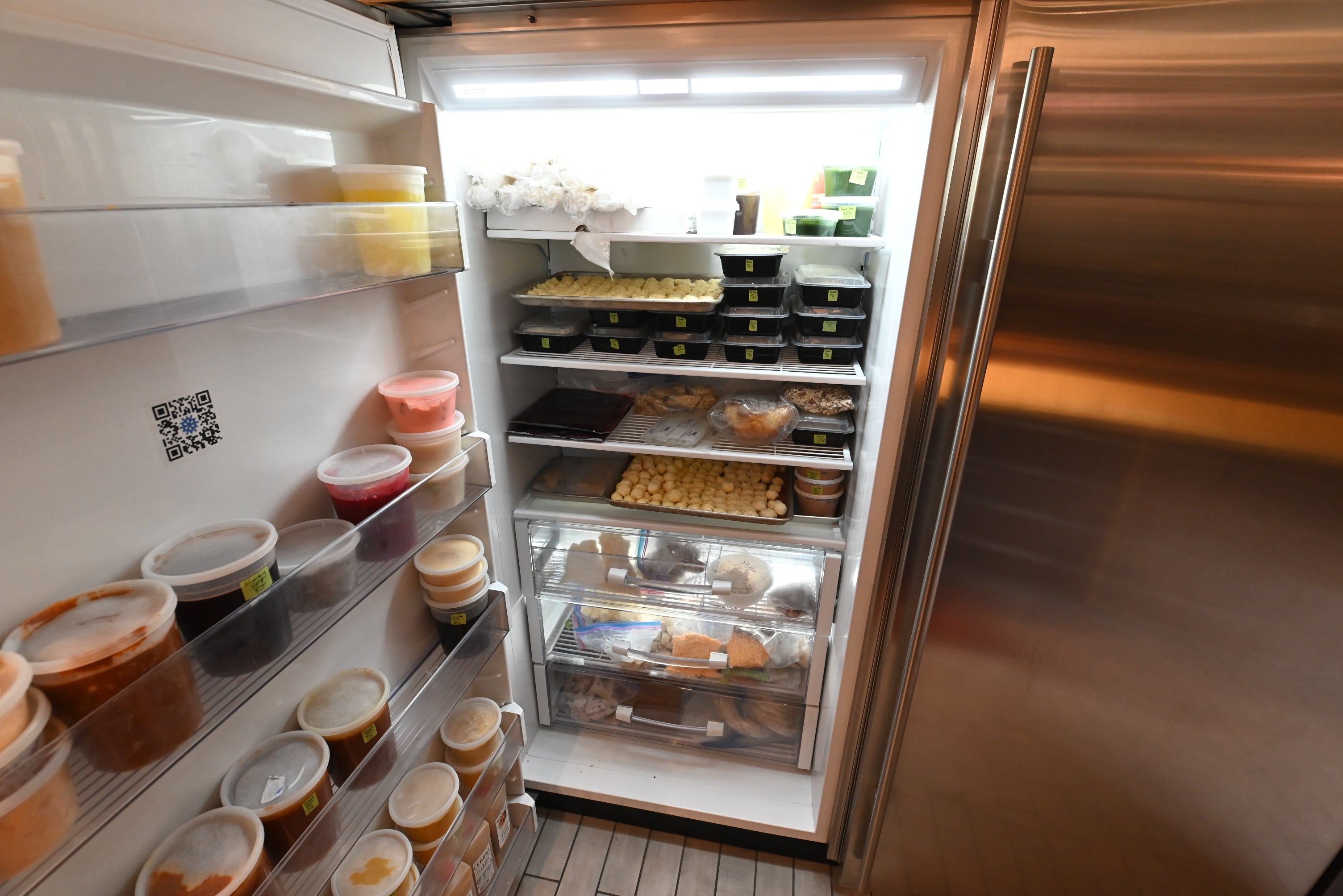 Sub-Zero Certified BI-36F/0 36" Panel Ready All Freezer