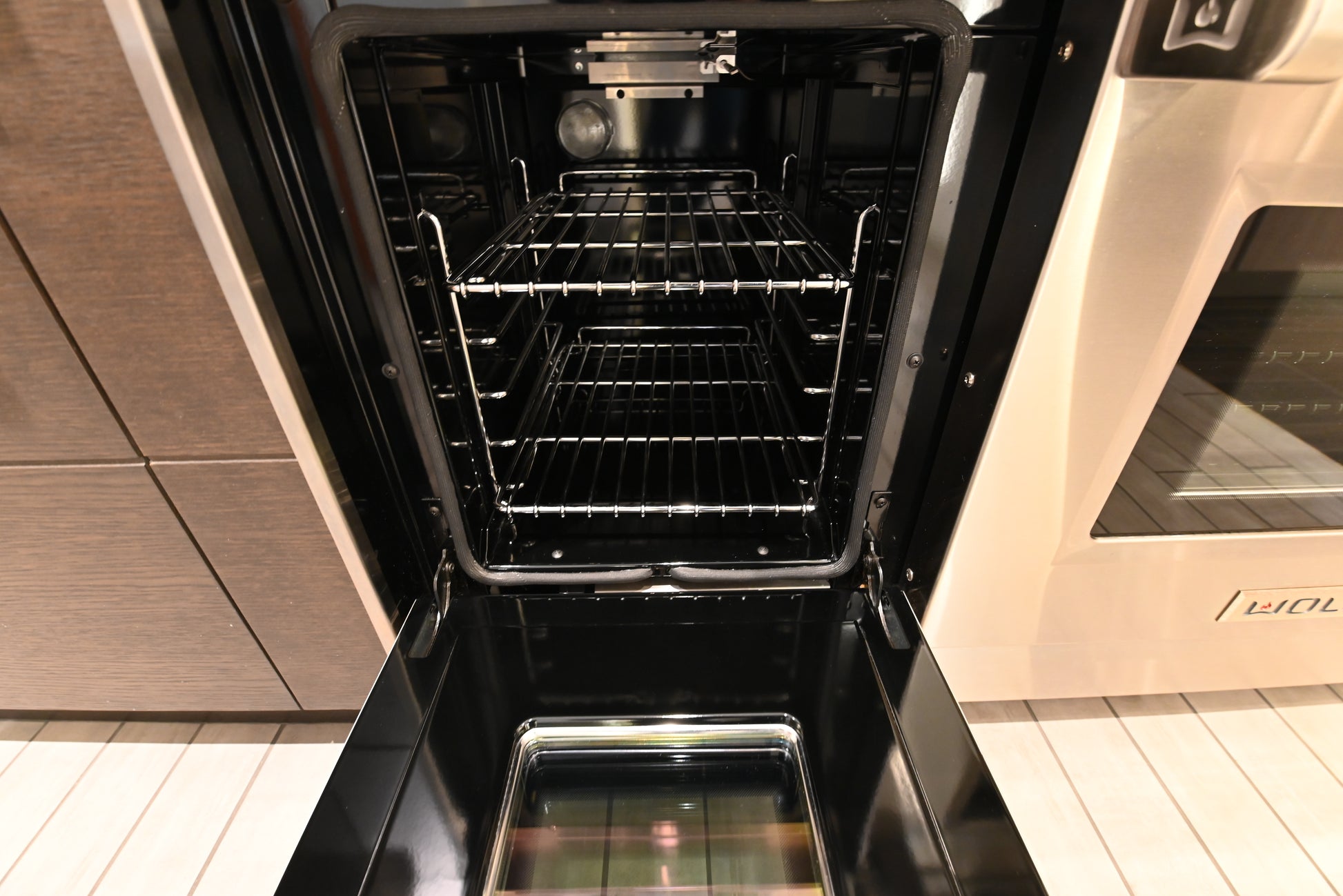 Wolf Certified GR484DG 48" Stainless Steel Pro-Style Gas Range with Dual Griddle