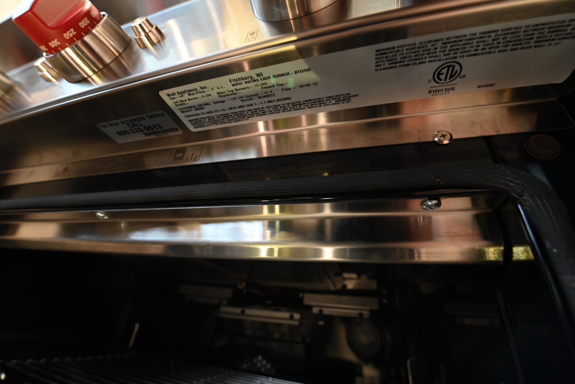 Wolf Certified GR304 30" Stainless Steel Pro-Style Gas Range