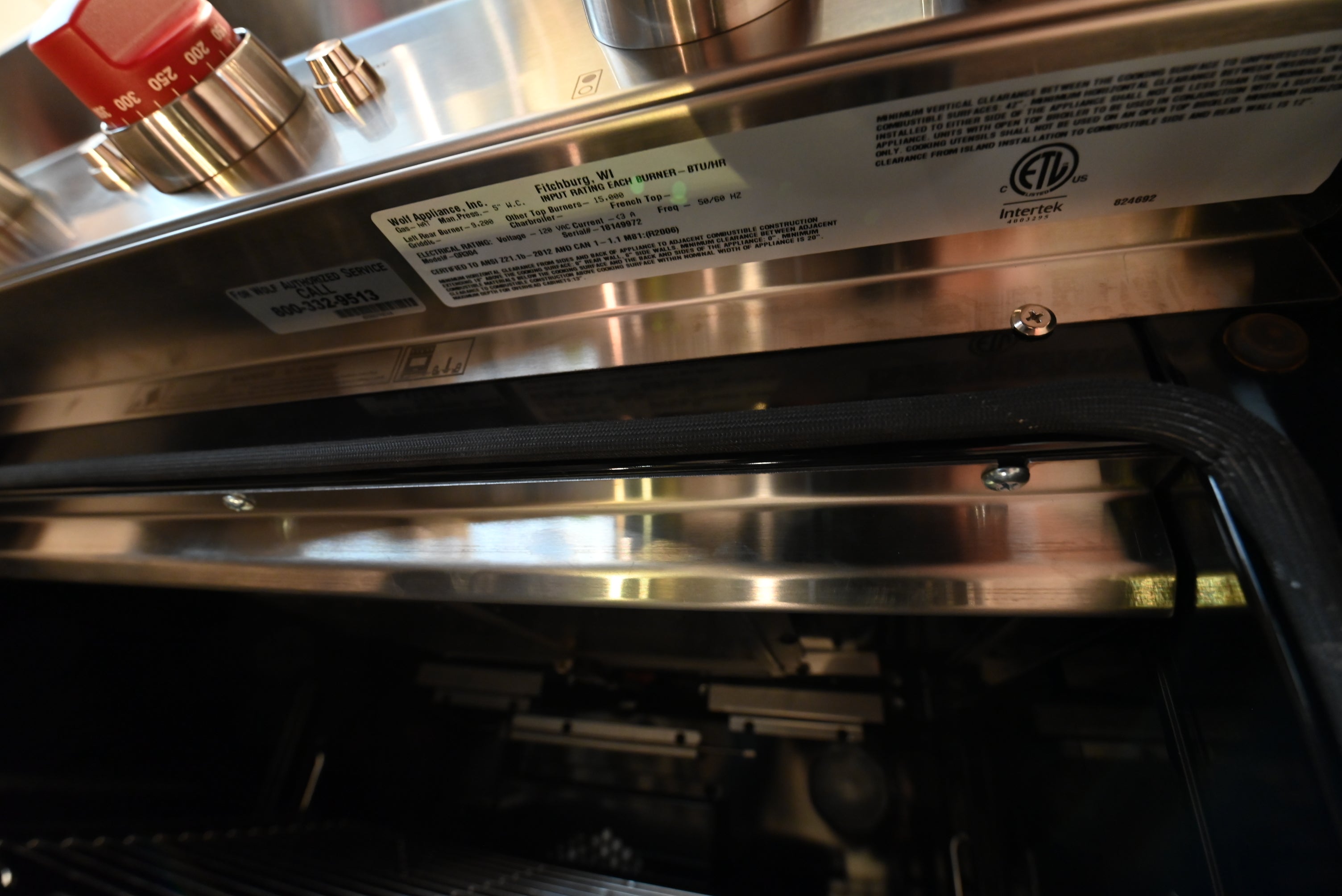 Wolf Certified GR304 30" Stainless Steel Pro-Style Gas Range