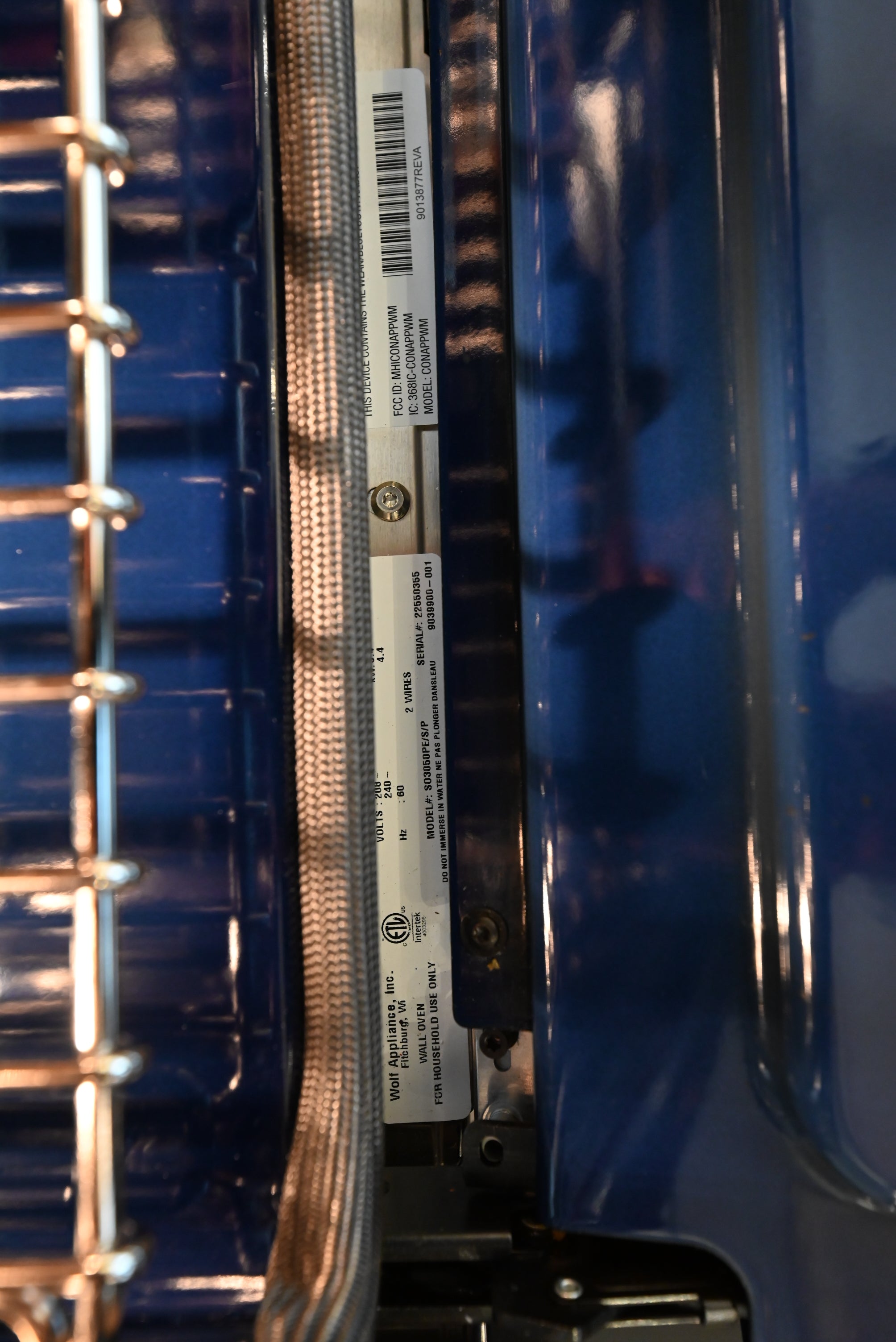 Wolf Certified SO3050PE/S/P 30