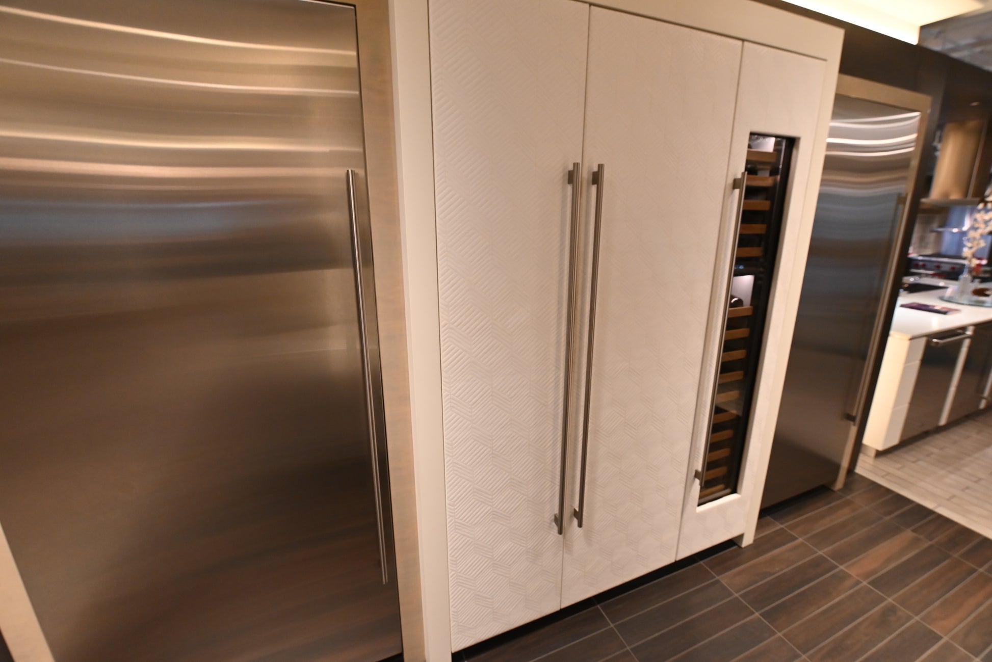 Sub-Zero Certified DEC1850FI/L 18" Panel Ready Freezer Column