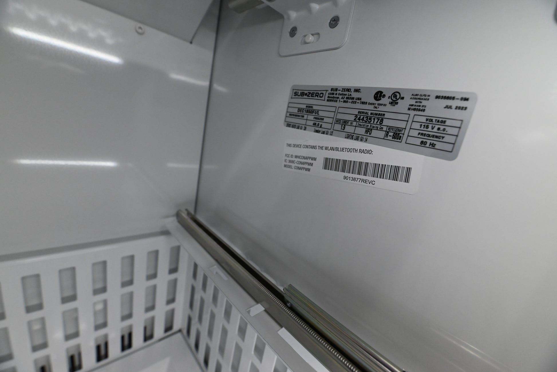 Sub-Zero Certified DEC1850FI/L 18" Panel Ready Freezer Column