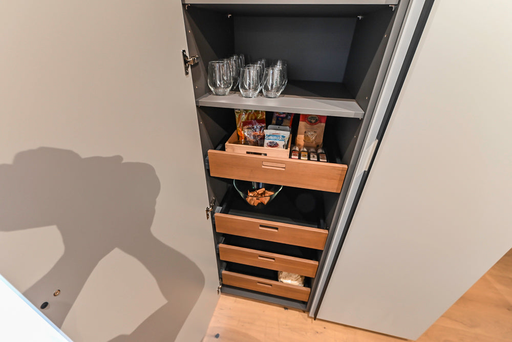 Valcucine Venture: Forma Mentis Modern Kitchen with Genius Loci Island