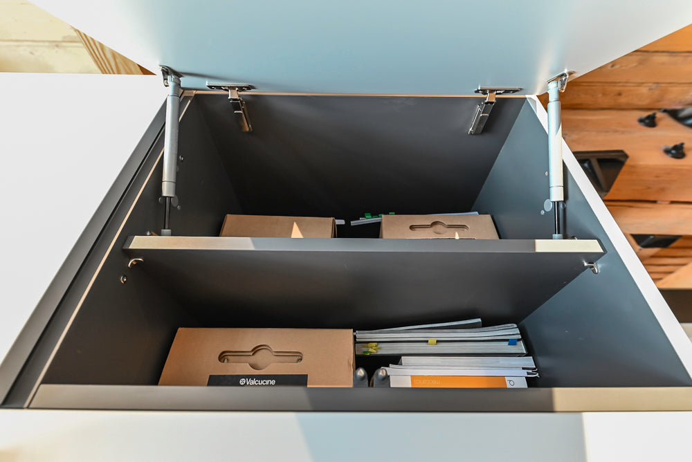 Valcucine Venture: Forma Mentis Modern Kitchen with Genius Loci Island