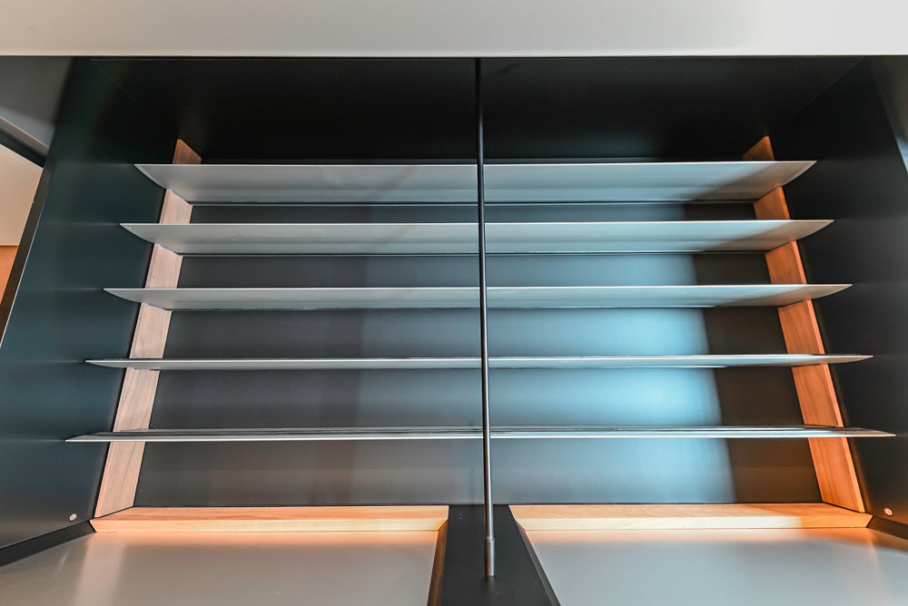 Valcucine Venture: Forma Mentis Modern Kitchen with Genius Loci Island