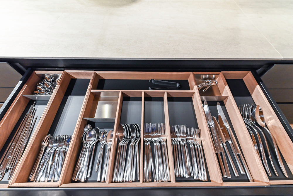Valcucine Venture: Artematica Modern Kitchen with Island & Gaggenau Appliances