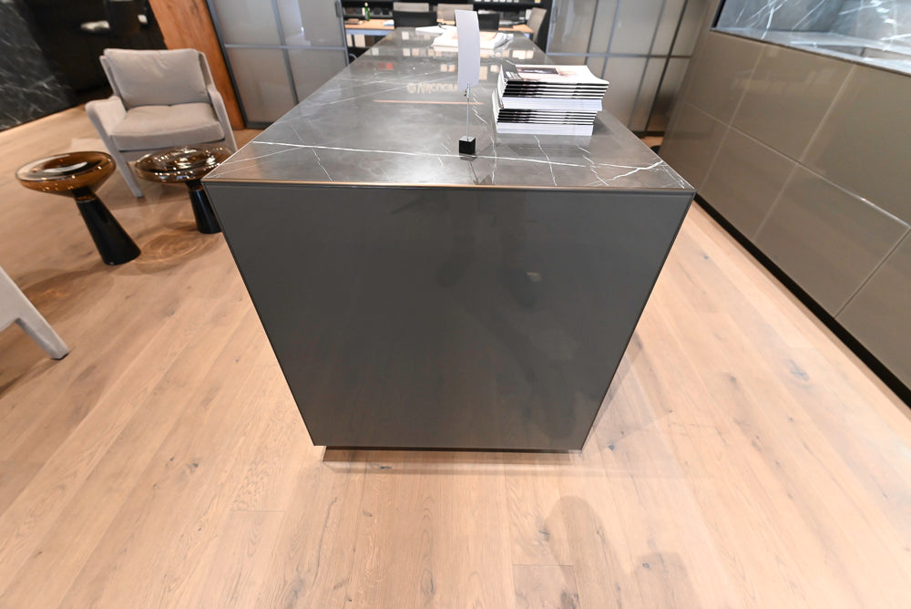 Valcucine Logica Celata Wet Bar with Artematica Soft Island