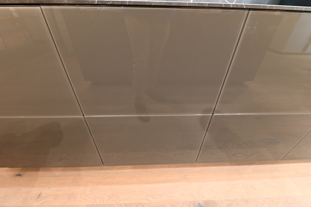 Valcucine Logica Celata Wet Bar with Artematica Soft Island