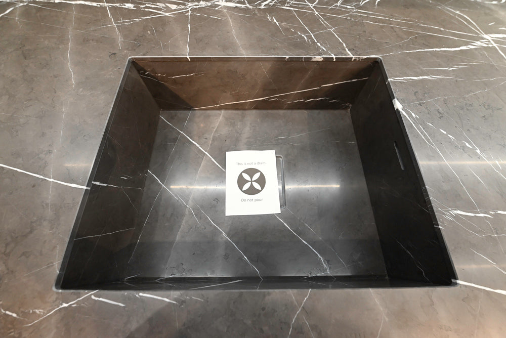Valcucine Logica Celata Wet Bar with Artematica Soft Island