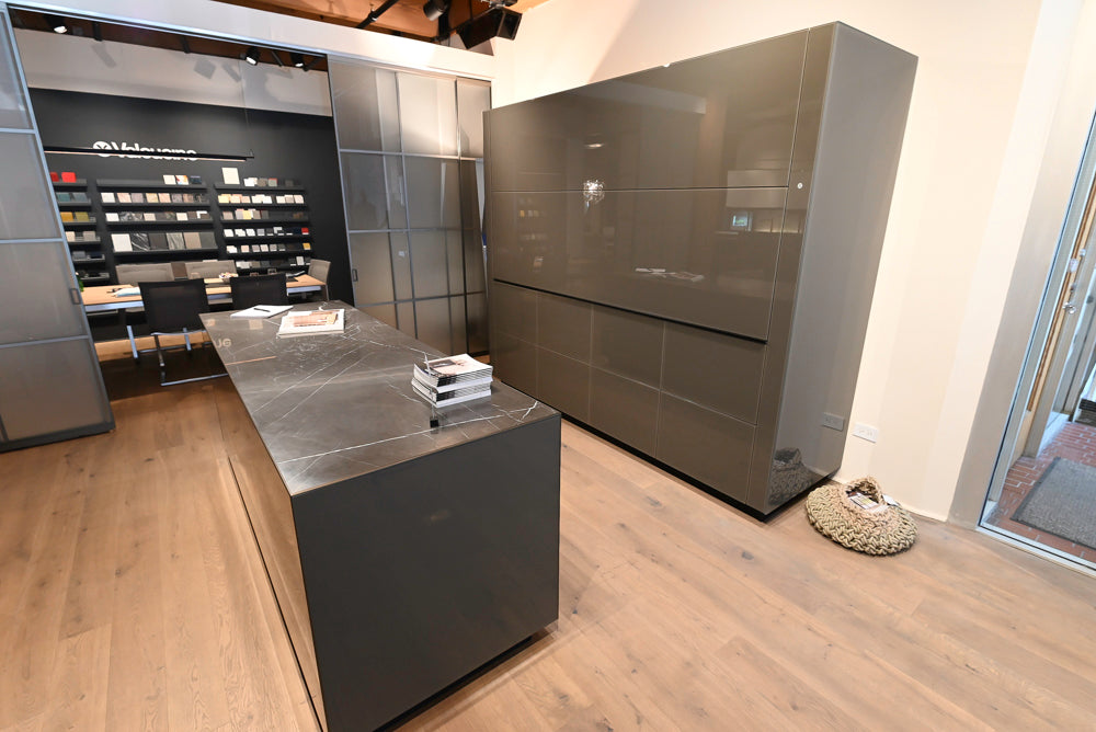 Valcucine Logica Celata Wet Bar with Artematica Soft Island