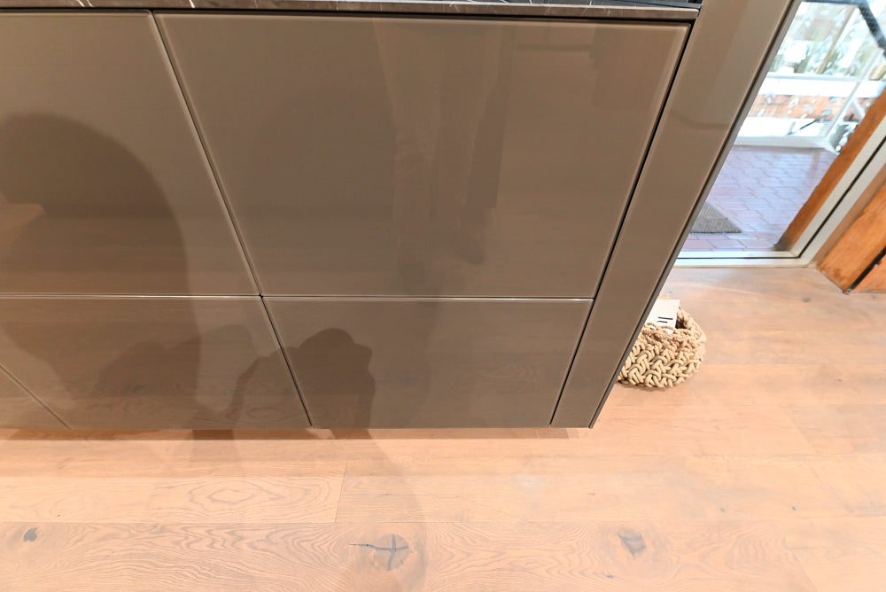 Valcucine Logica Celata Wet Bar with Artematica Soft Island