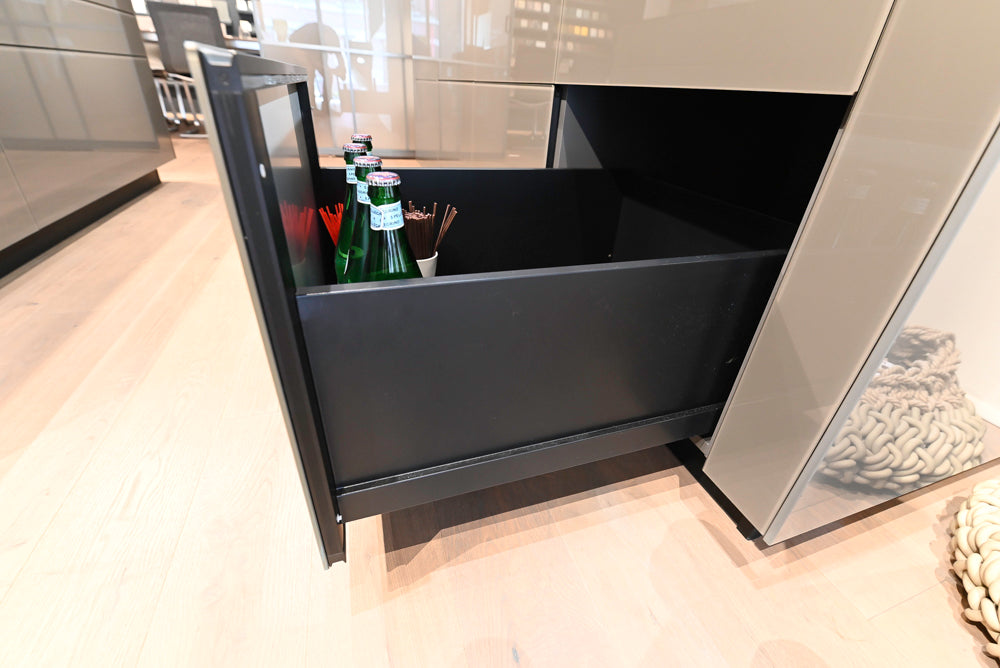 Valcucine Logica Celata Wet Bar with Artematica Soft Island