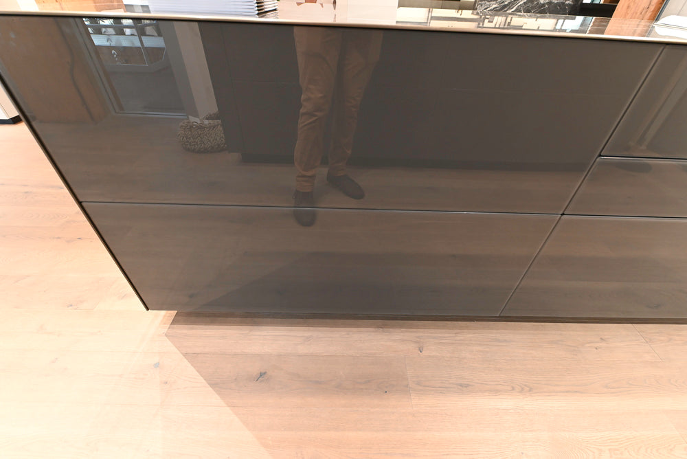 Valcucine Logica Celata Wet Bar with Artematica Soft Island