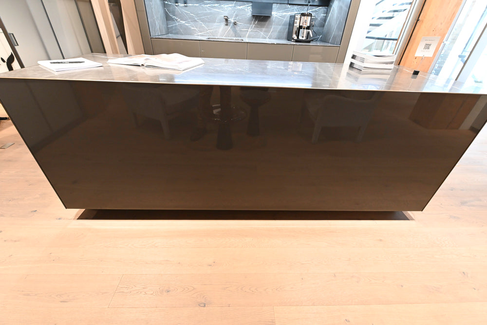 Valcucine Logica Celata Wet Bar with Artematica Soft Island