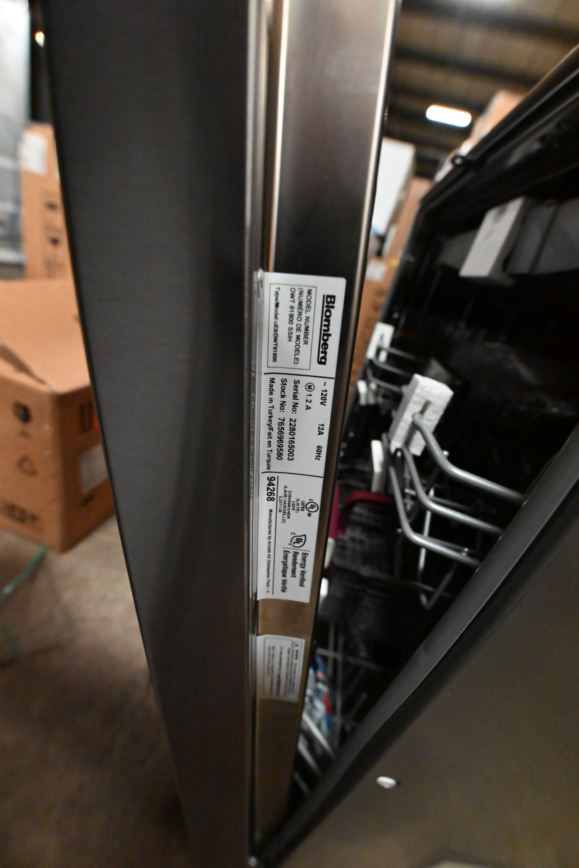 Blomberg DWT 81800 SSIH 24" Stainless Steel Dishwasher