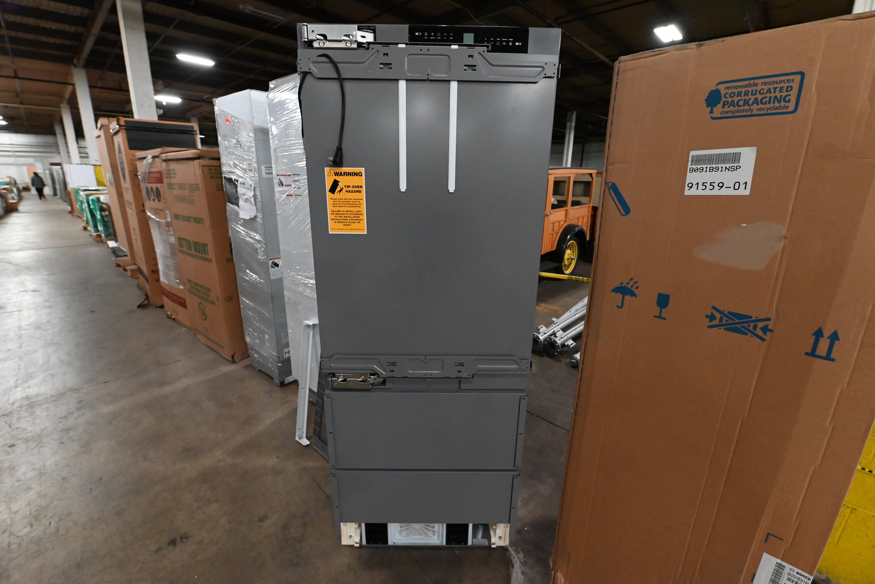 Liebherr HC 1581G 30" Panel Ready Bottom Freezer Refrigerator