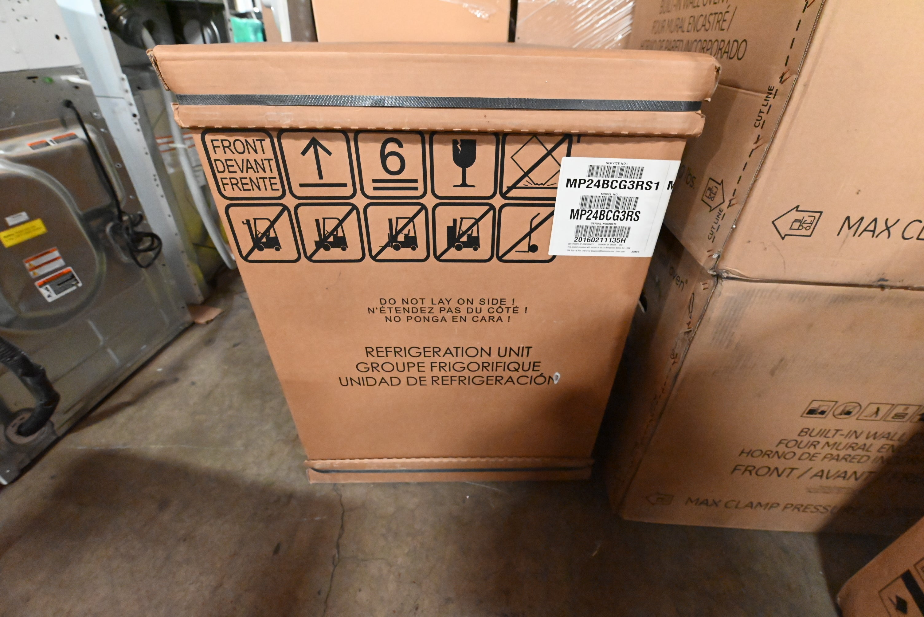 Marvel MP24BCG3RS 24" Stainless Steel and Glass Door Beverage Center